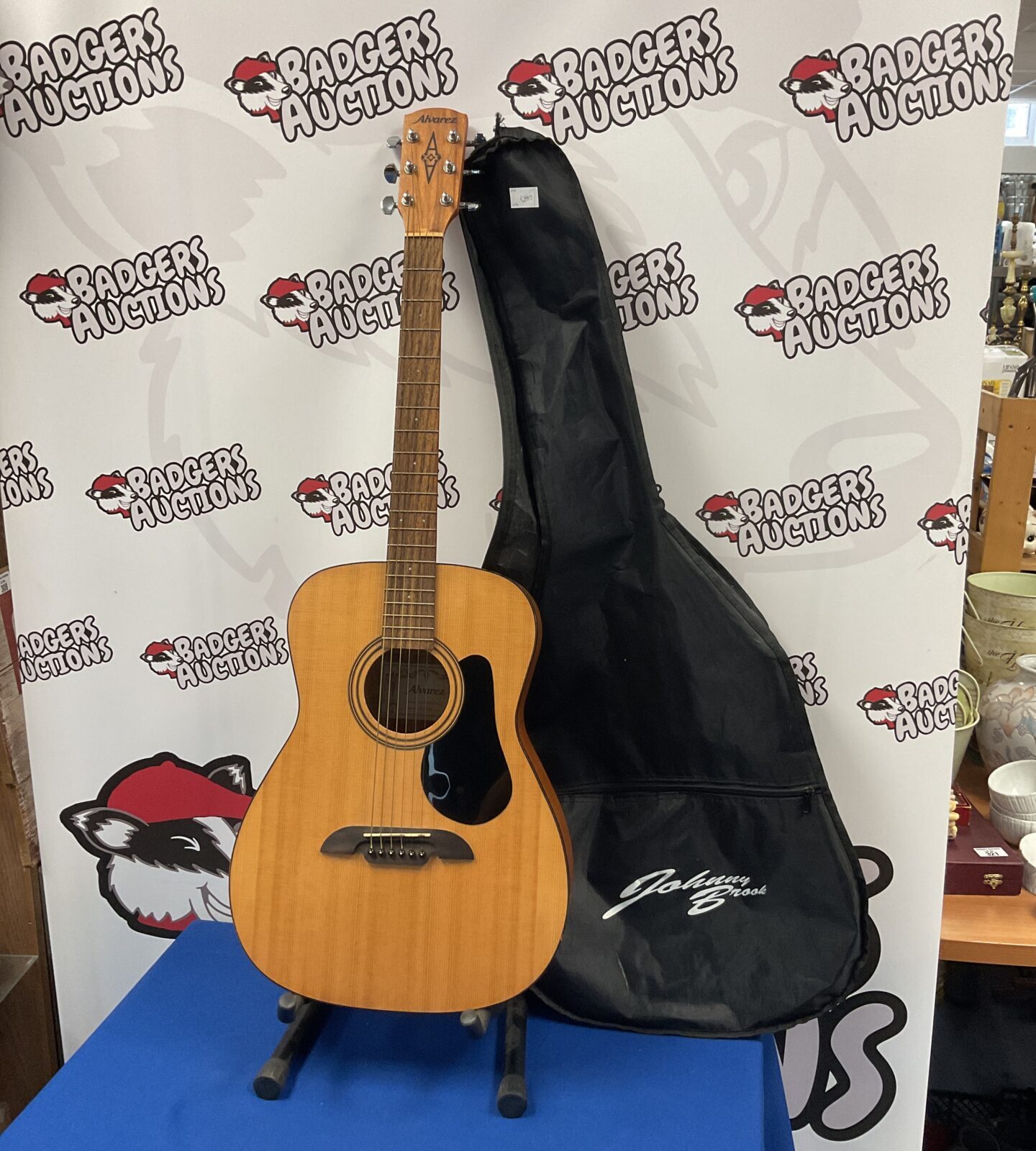 Alvarez model rf12gb acoustic guitar with case