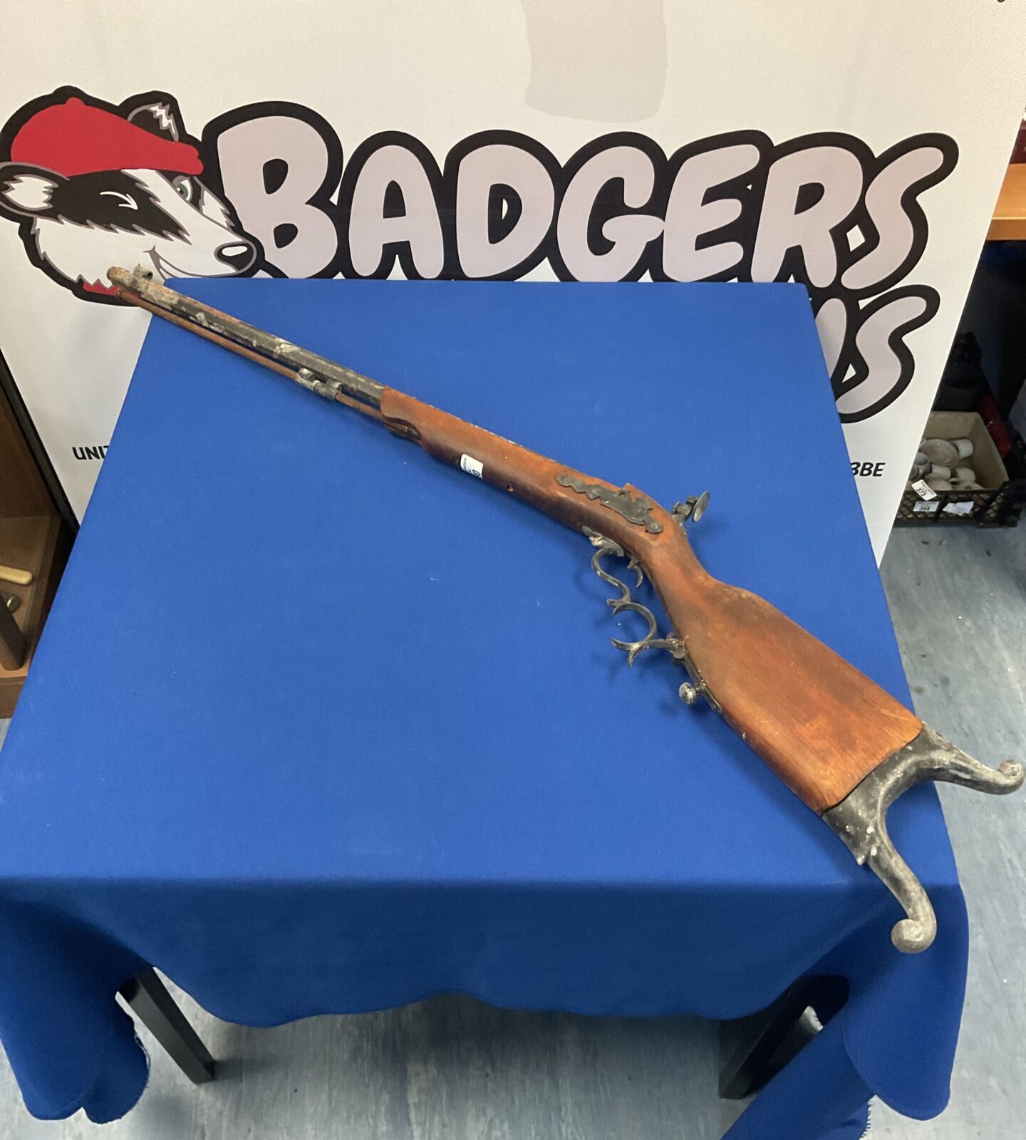 Wall hanging musket rifle