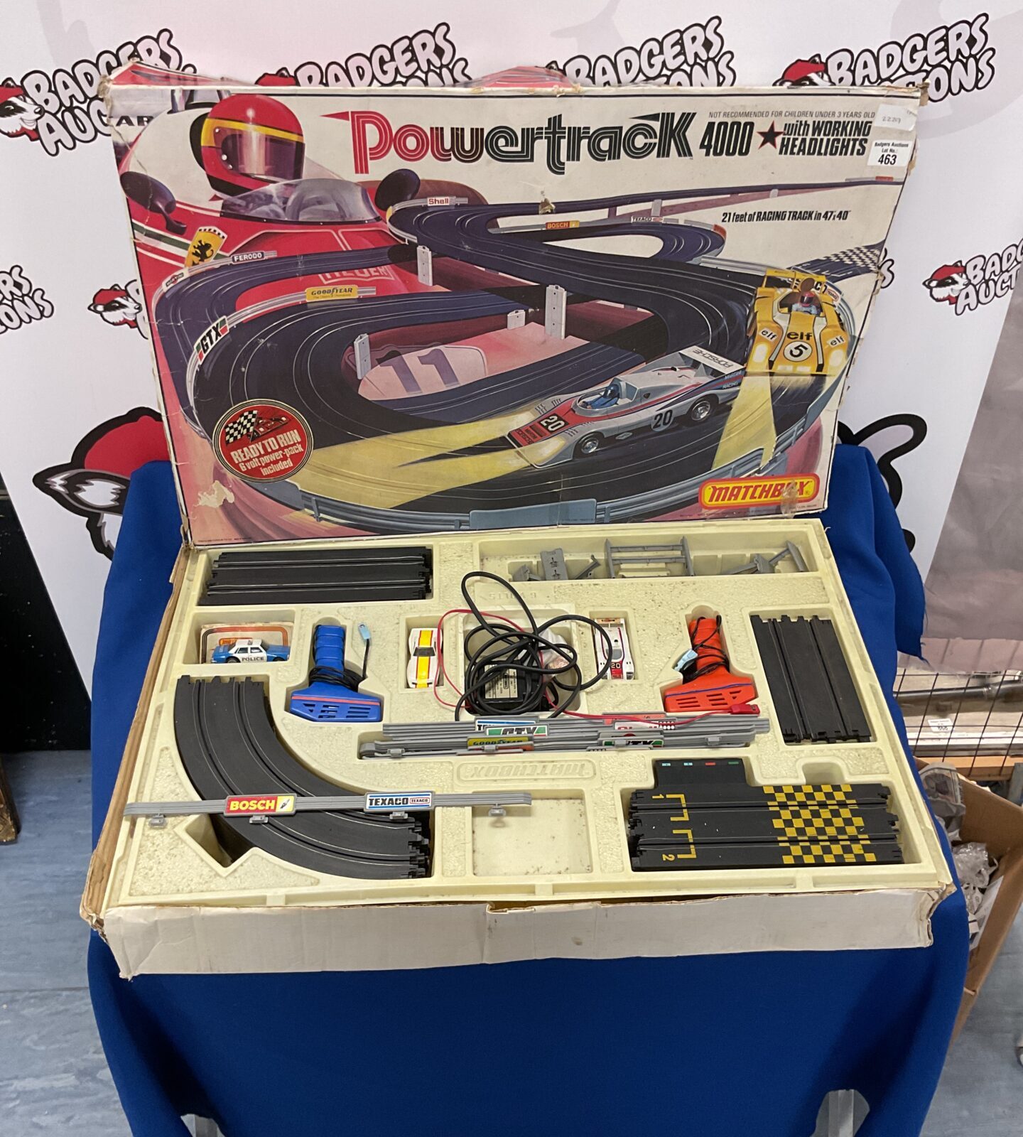 Vintage Matchbox Powertrack 4000 race track set