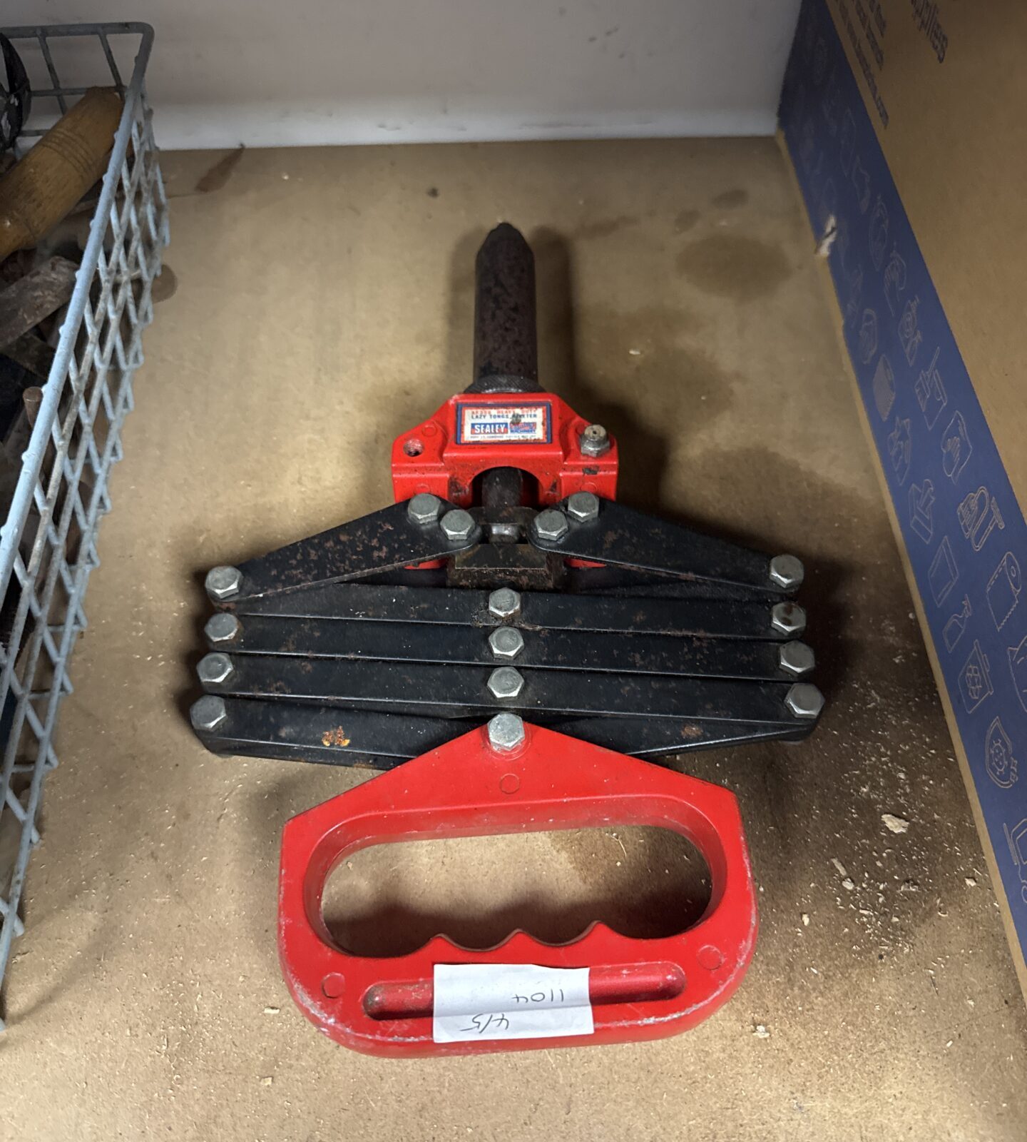 Sealey riveter