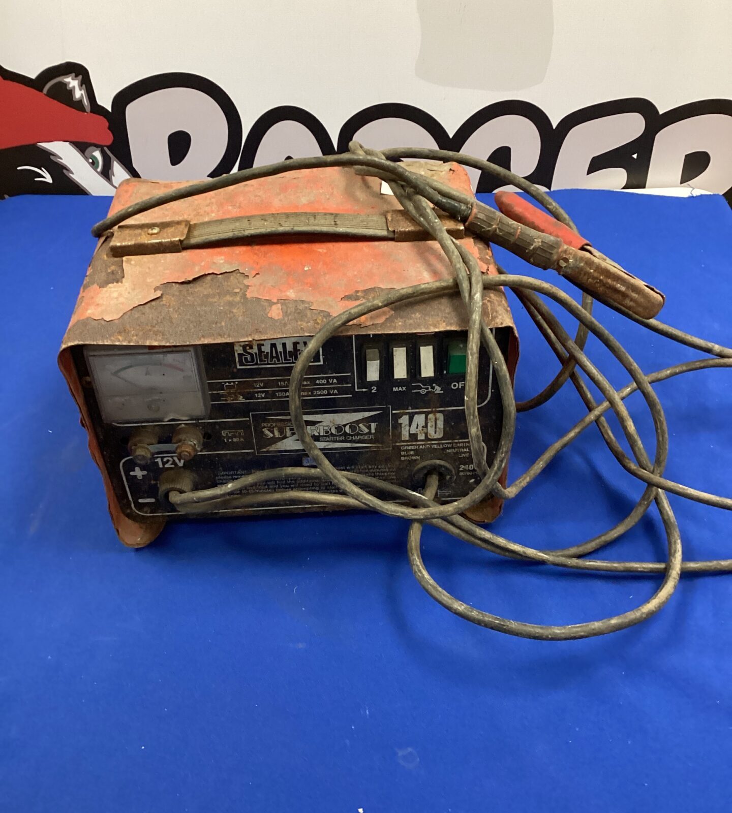 Sealey super boost starter charger