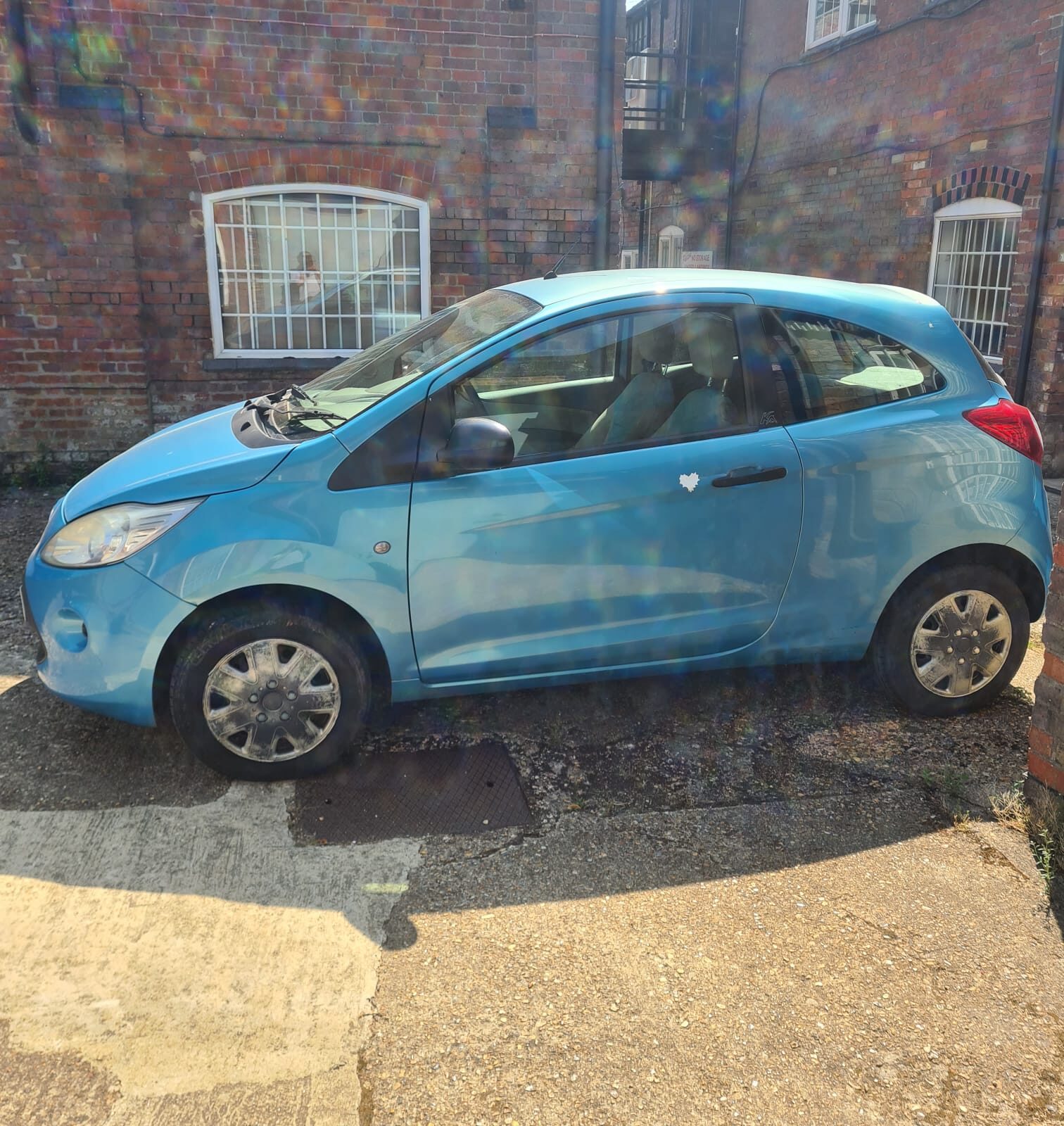 Ford KA Studio  1242cc 2009  mot nov 30th  £30 road tax ulez exempt 51 kW 93k miles Some Service history - Image 5