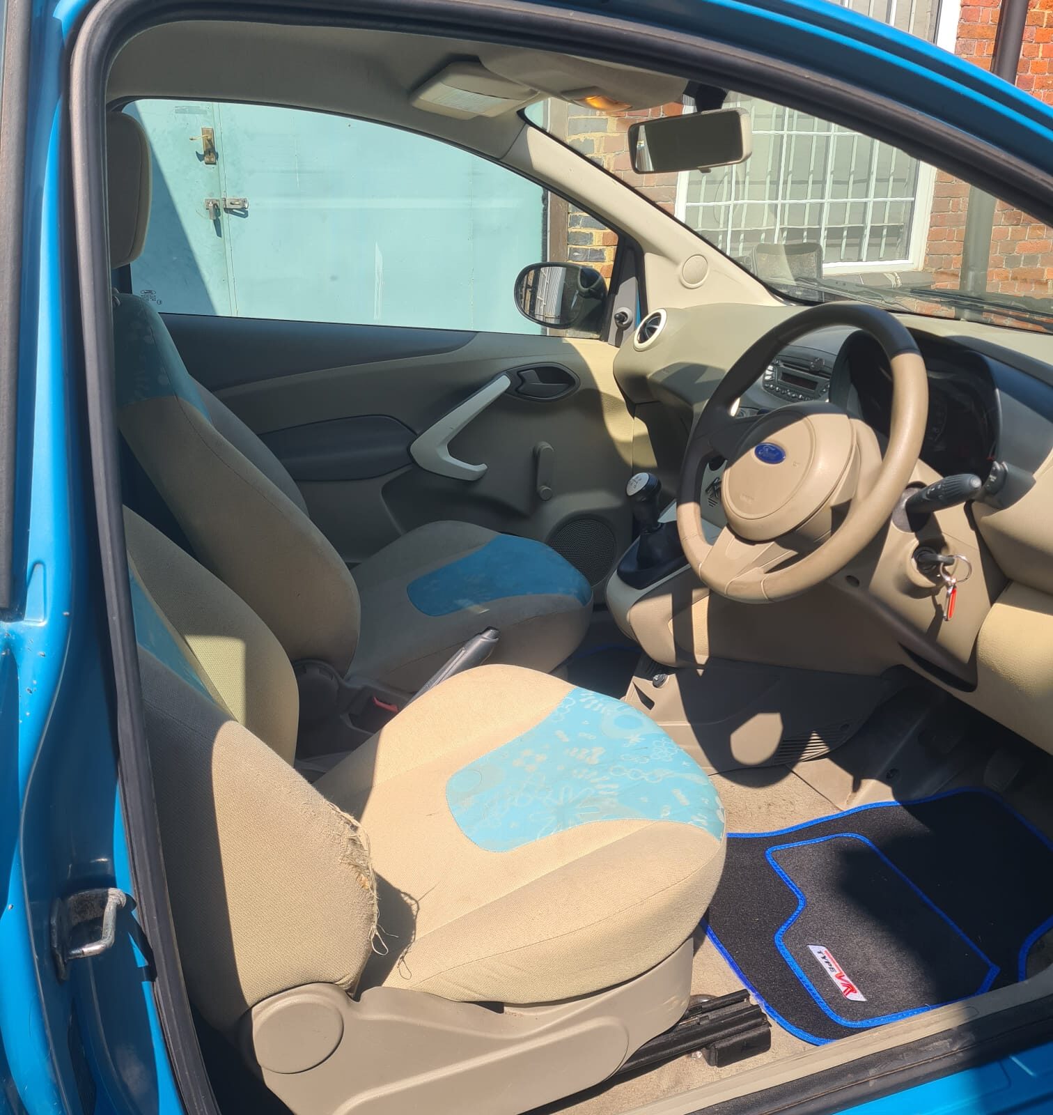 Ford KA Studio  1242cc 2009  mot nov 30th  £30 road tax ulez exempt 51 kW 93k miles Some Service history - Image 17