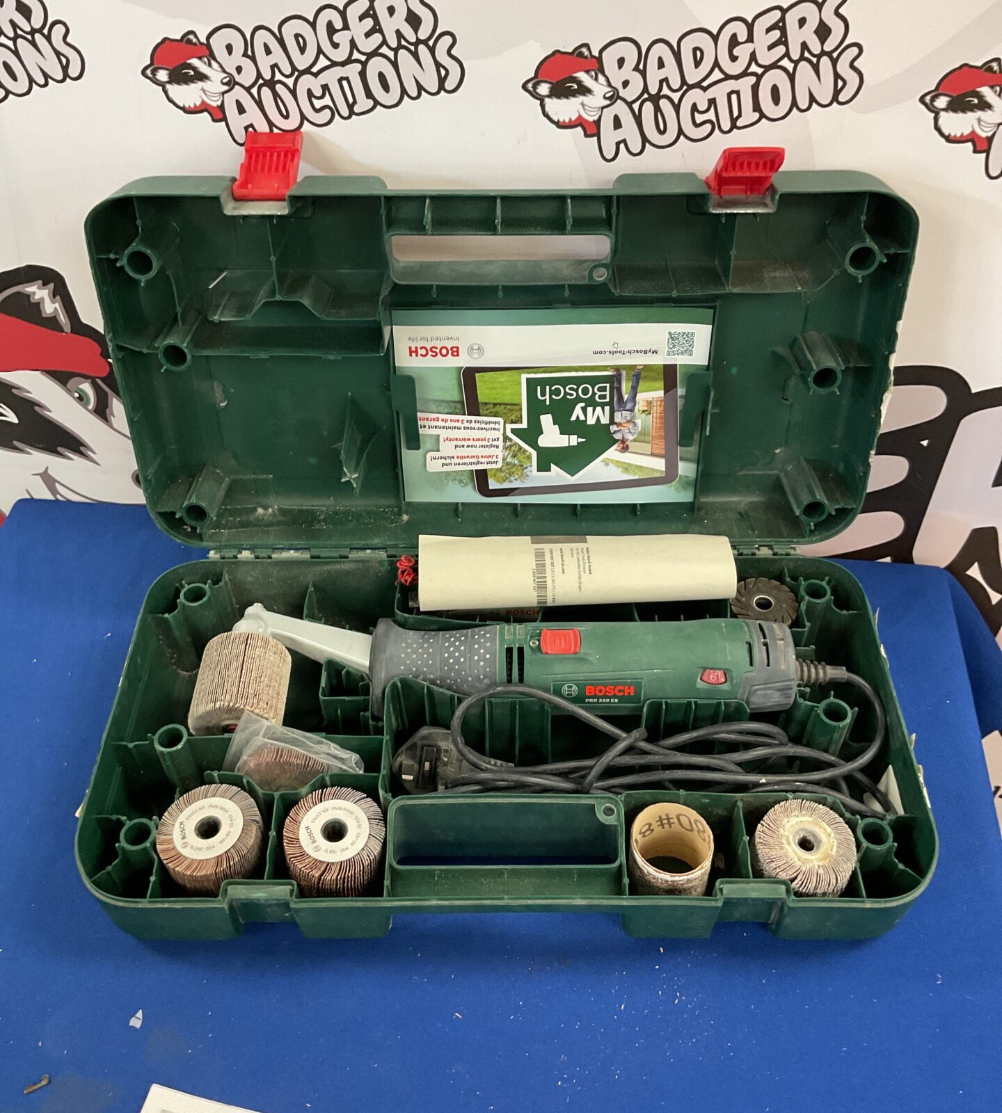 Bosch recess sander tested working