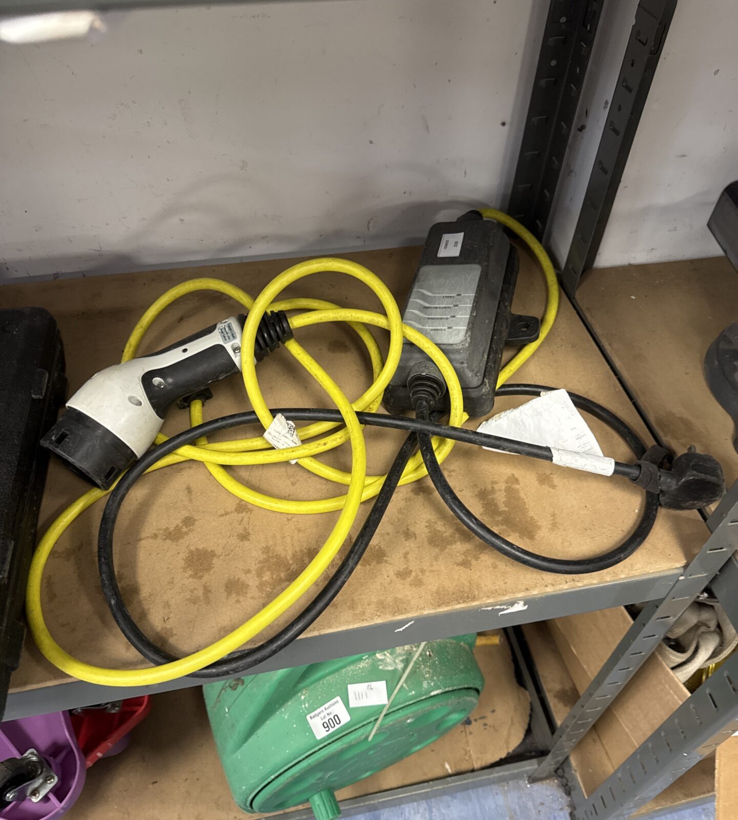 Delphi EV charger - spares/repairs, fault light flashing when plugged in