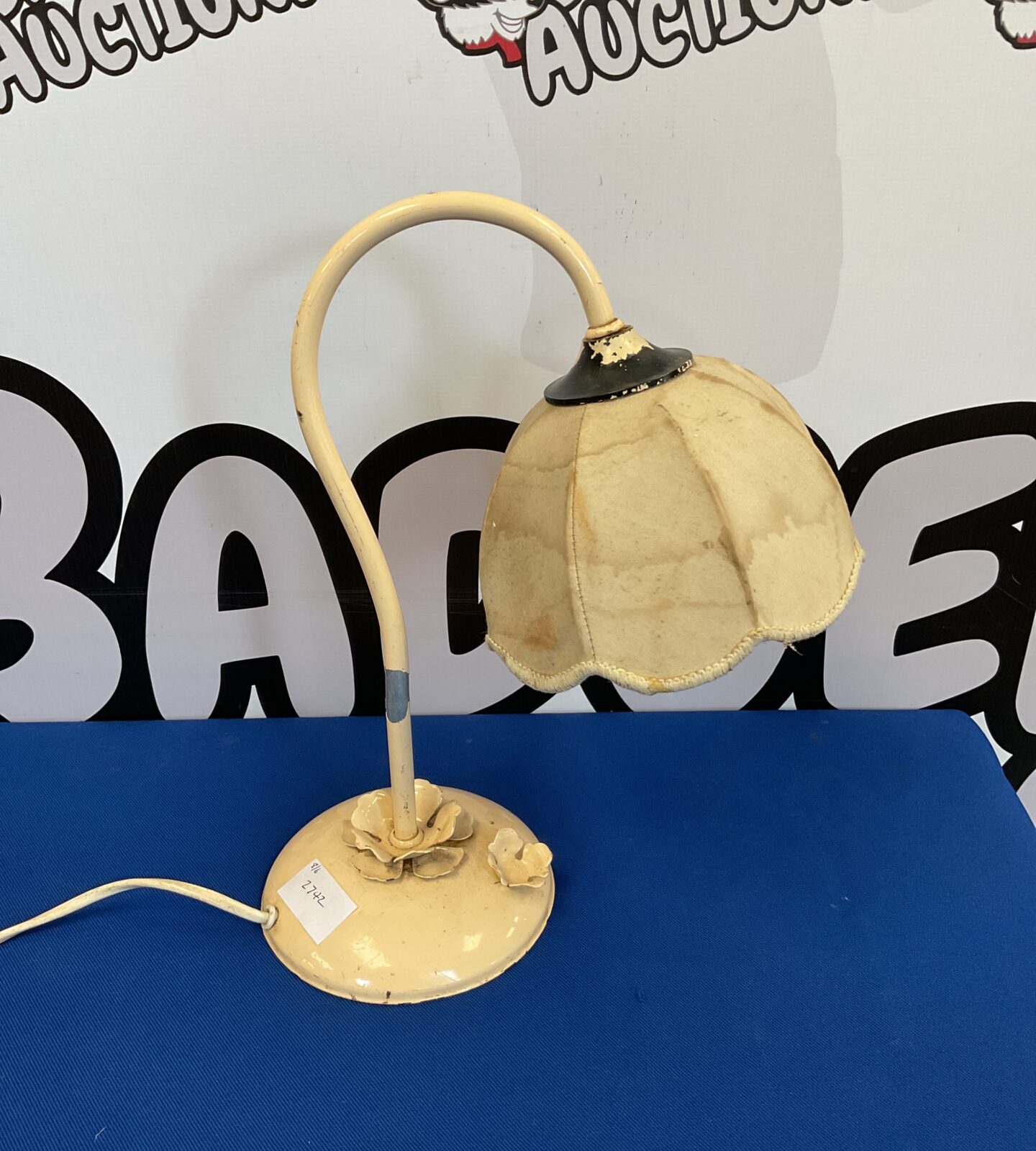Small vintage swan neck table lamp