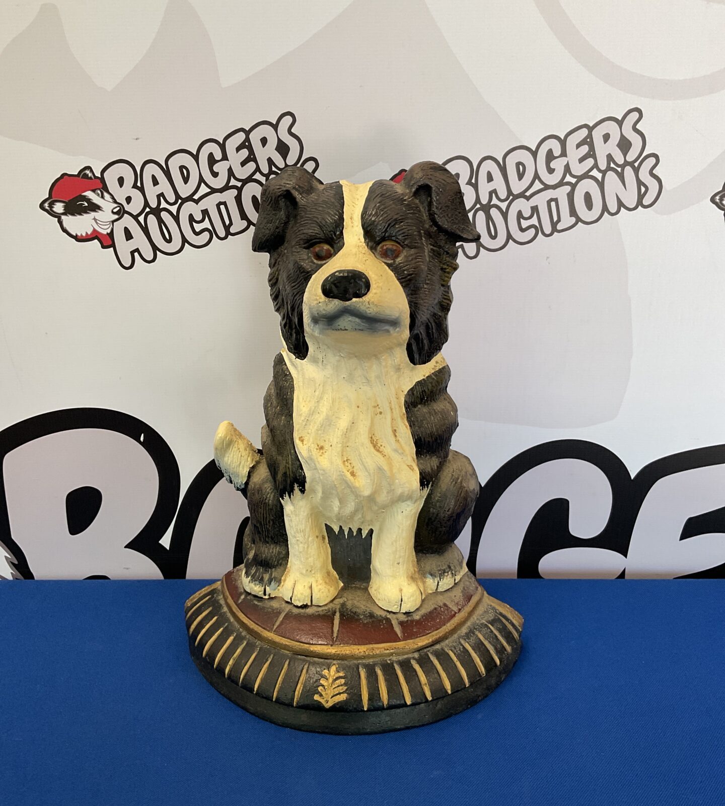 Cast iron collie dog doorstop
