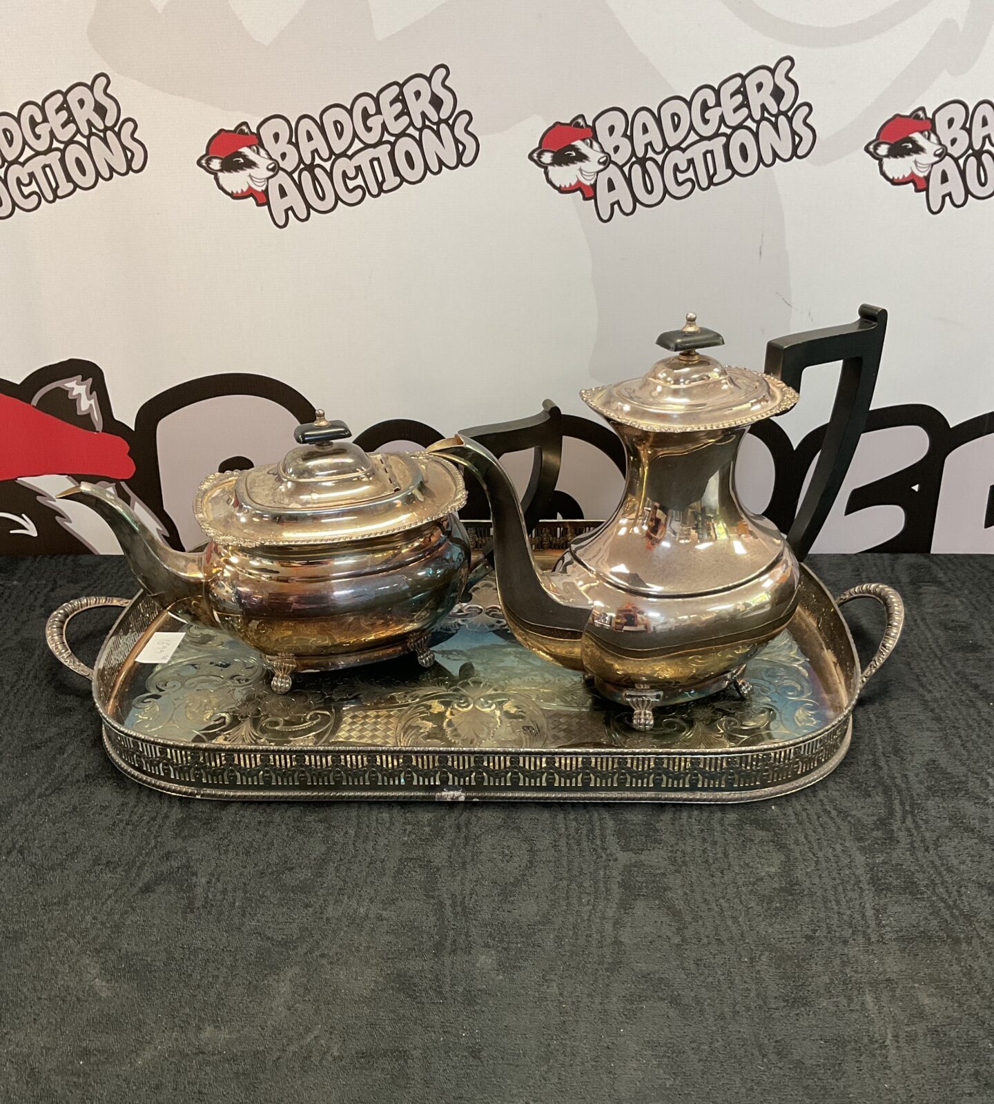 Viners of Sheffield silver plate tea & coffee pots with serving tray
