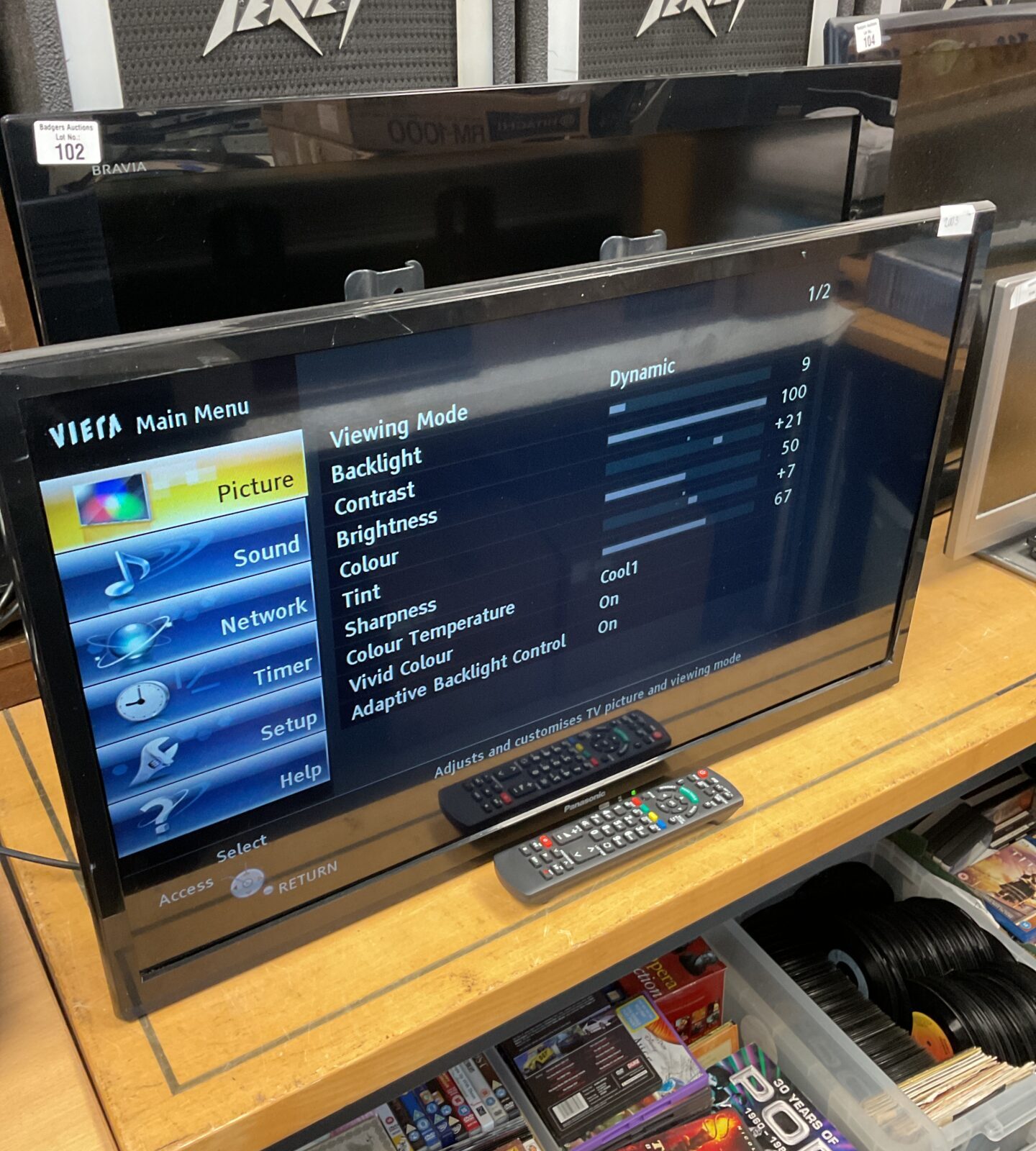 Panasonic viera 32” hd lcd tv working with remote