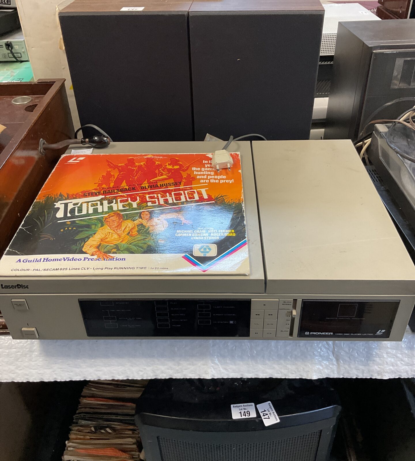 Pioneer ld-1100 laser disc player with turkey shoot disc