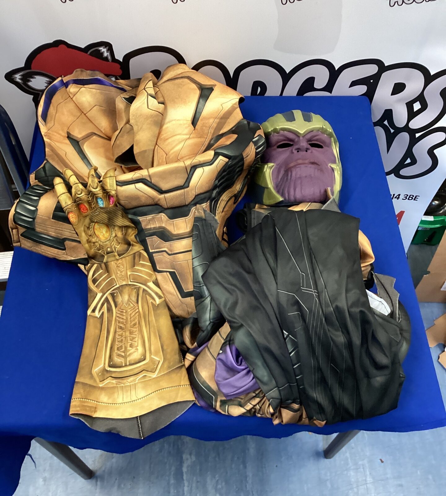 Adult size marvel thanos fancy dress costume
