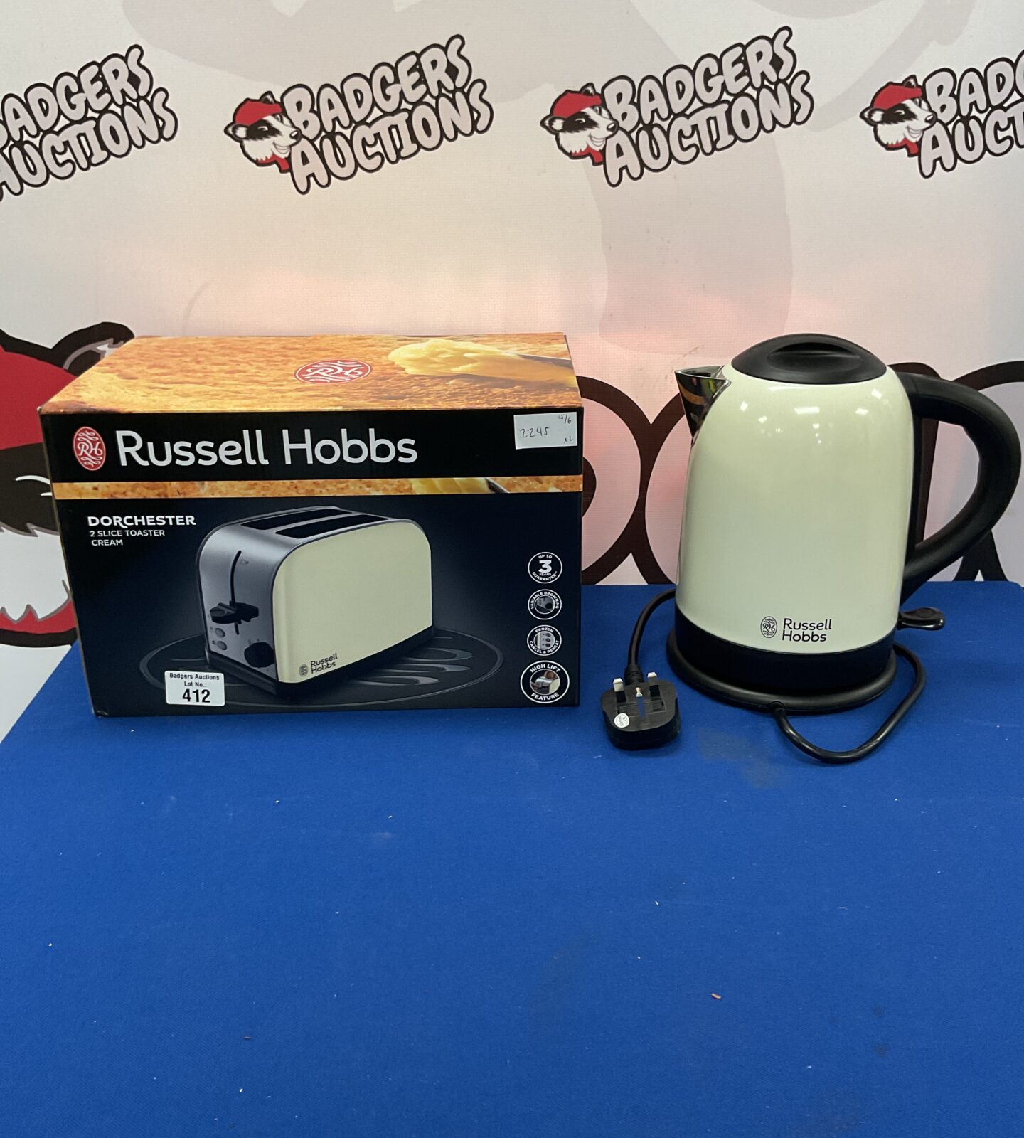 New in box russell hobbs dorchester 2 slice cream toaster with cream russell hobbs kettle