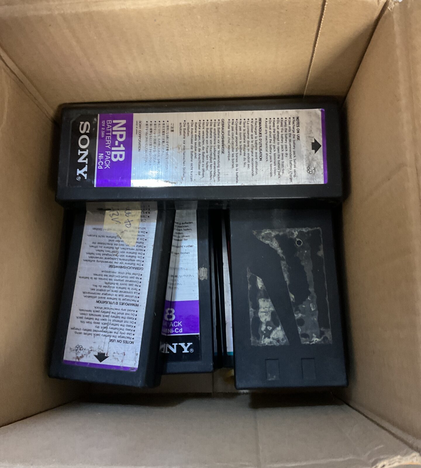 Box of sony np-1b batteries