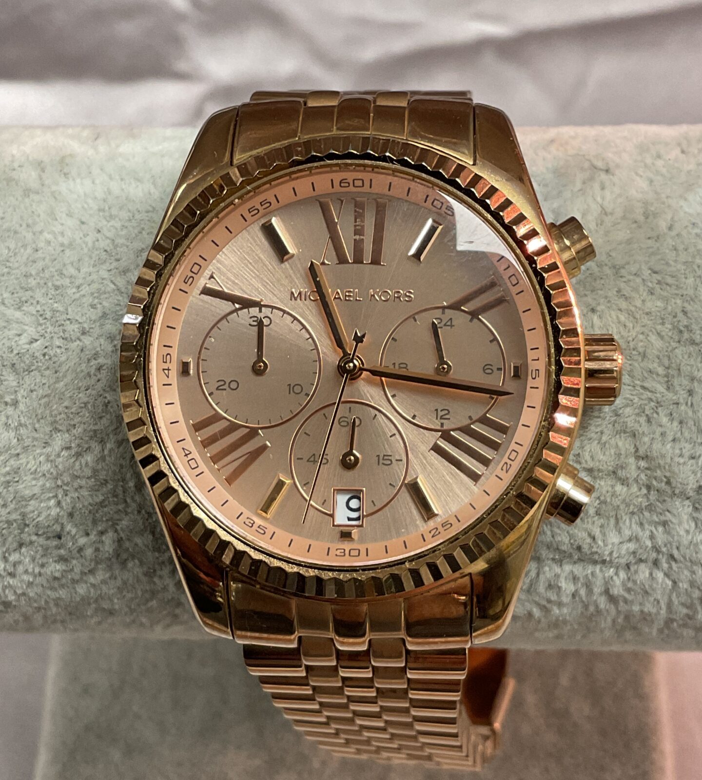 Michael Kors Quartz Wristwatch working