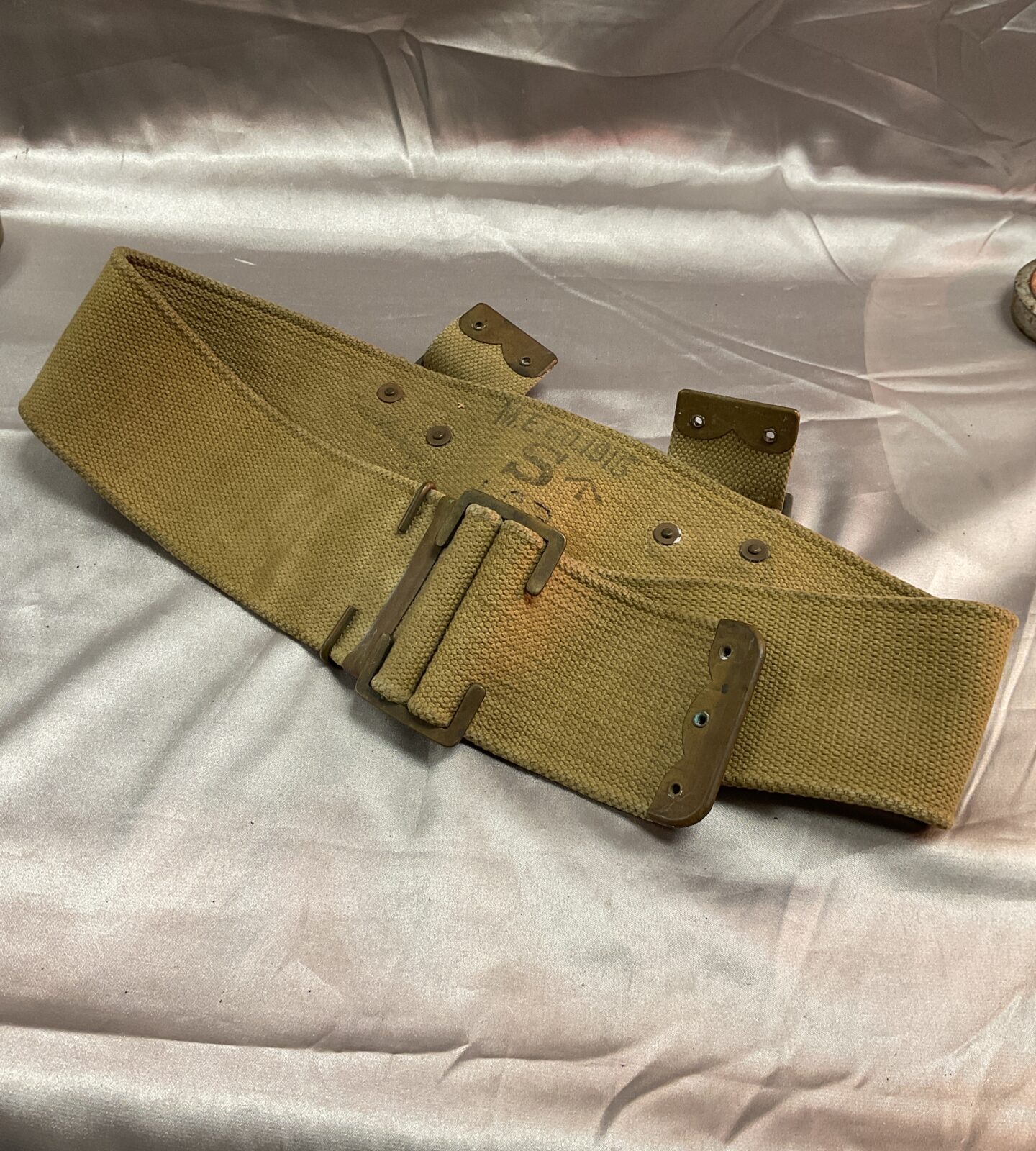 Original British Army W.W.1 1908 pattern webbing belt dated 1915