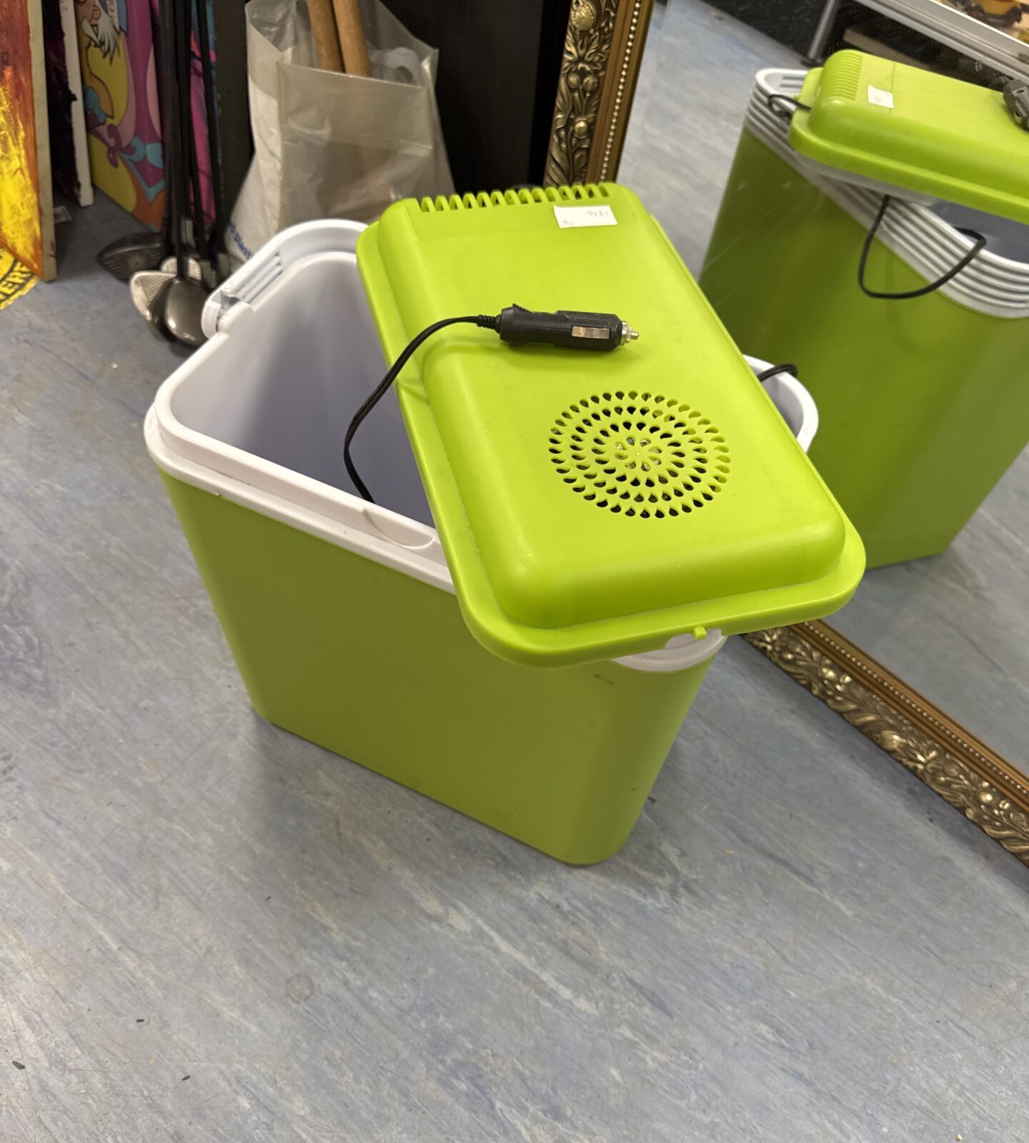 12v dc fan assisted cool box