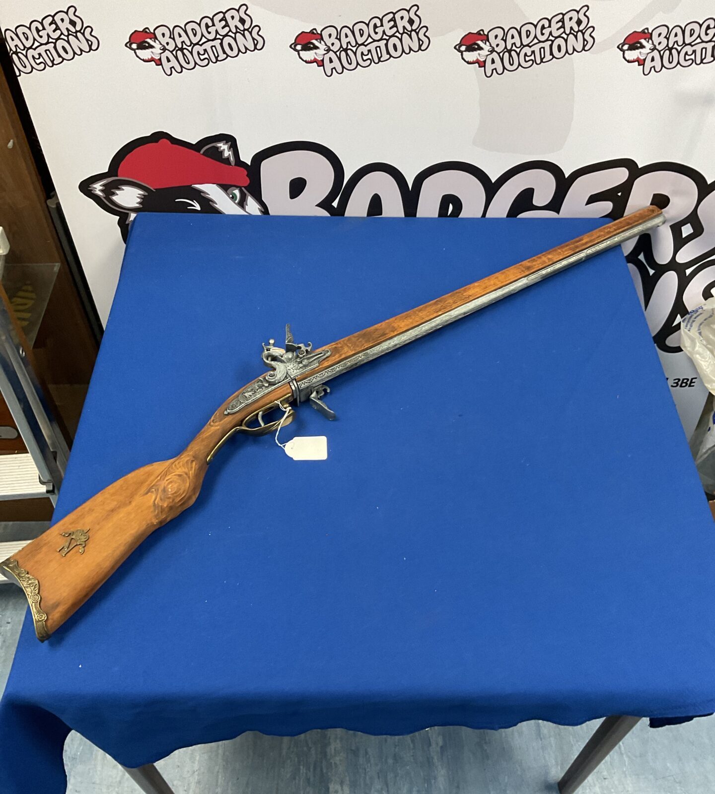 Wall hanging musket rifle