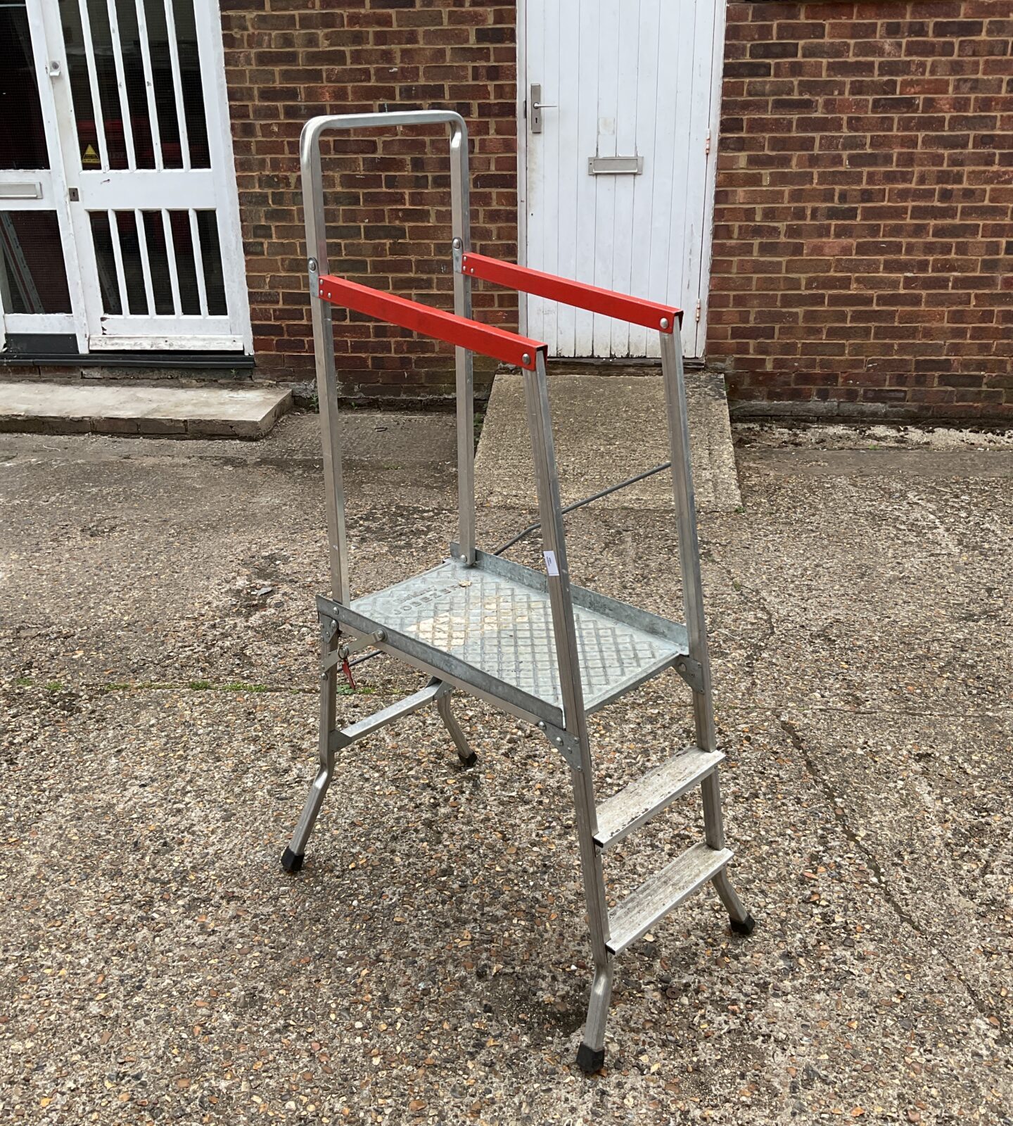 Beldray jobeazer aluminium platform ladder