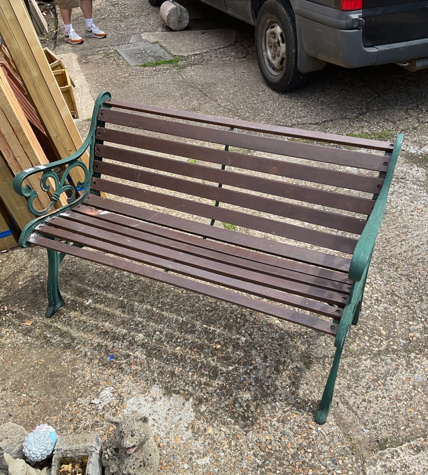 garden bench with cast iron ends