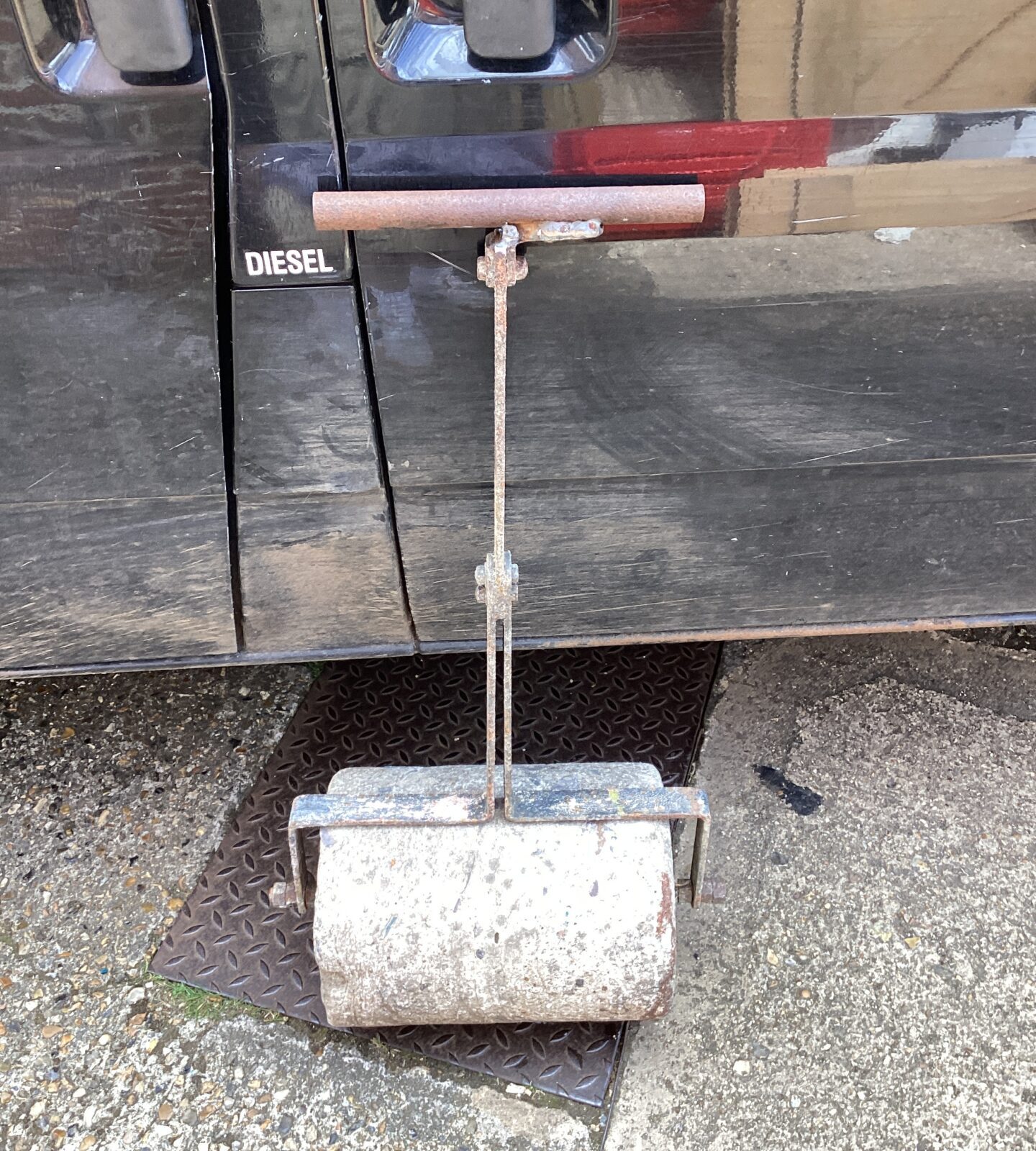 Garden roller