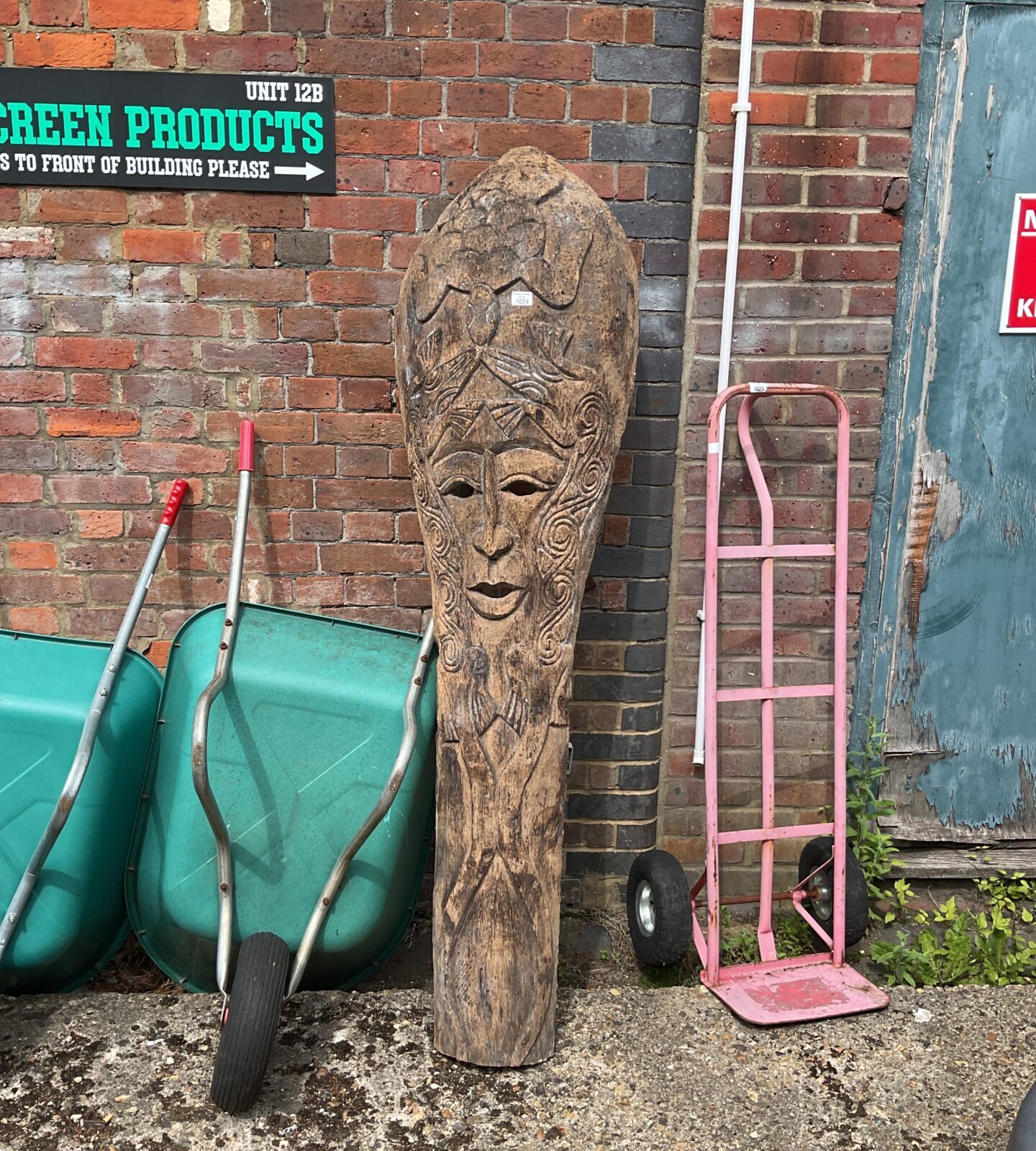 Large Mauri palm wood tribal tiki mask