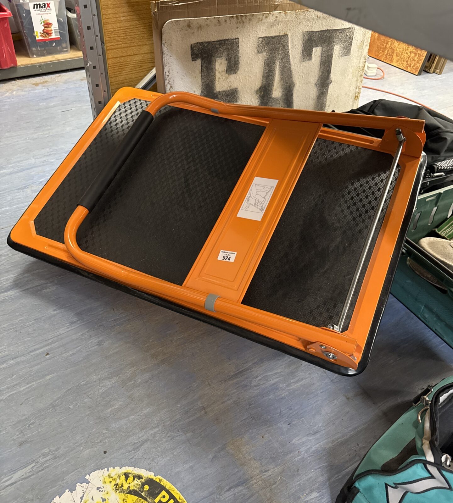 Large goods moving trolley