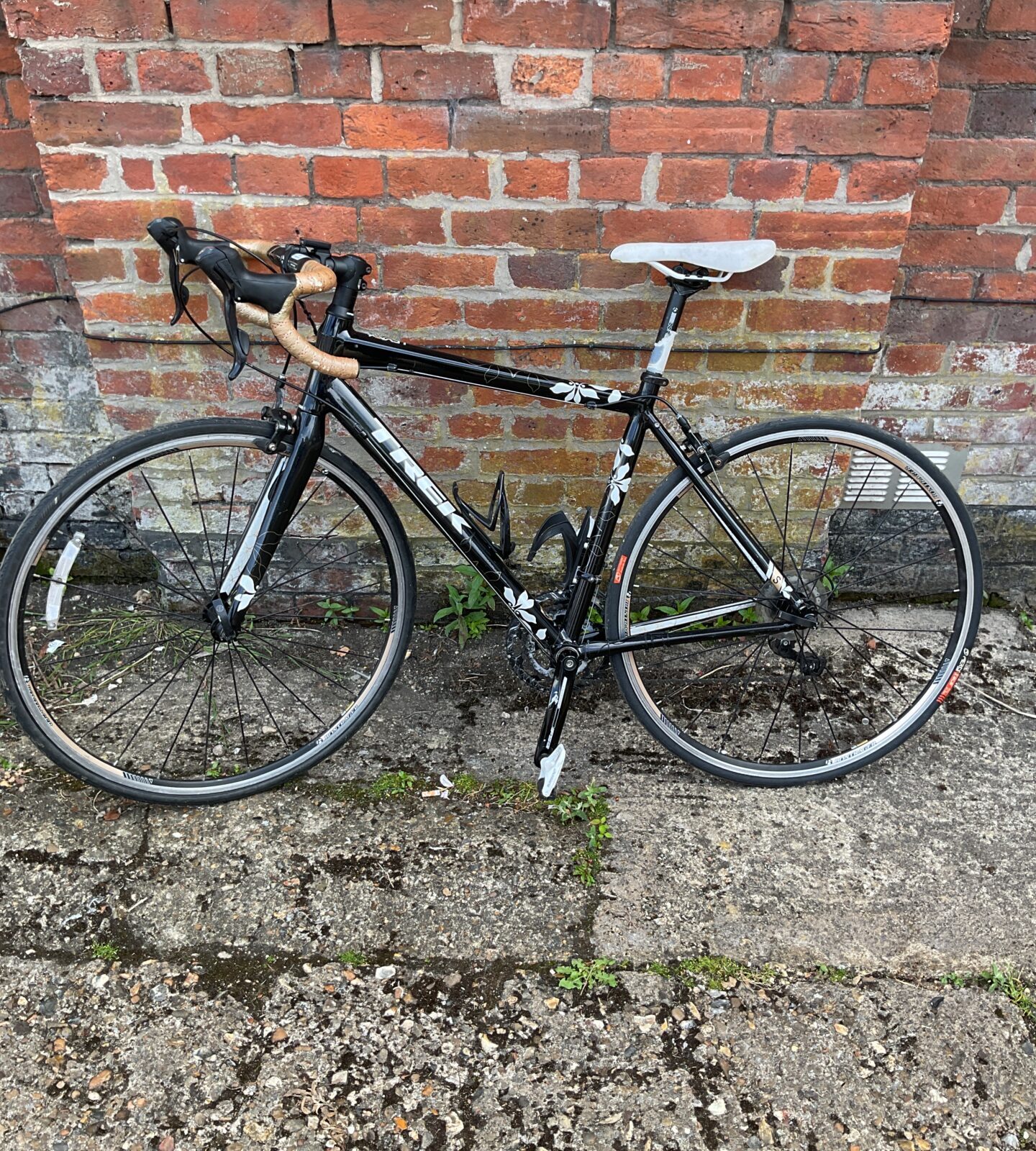 Trek lexa S C Road Bike