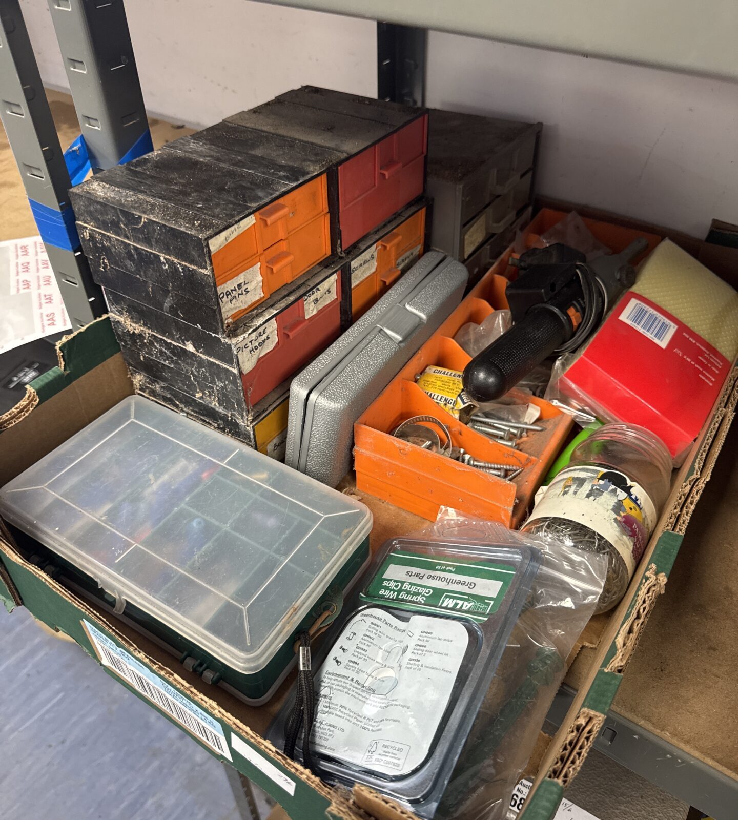 Tray of assorted shed clearance items inc organisers & others