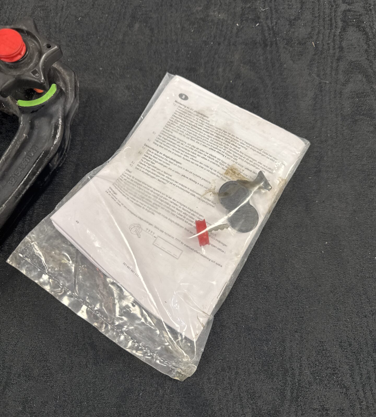 Westfalia tow bar ball for Vw t5/t6 - comes with key - Image 2