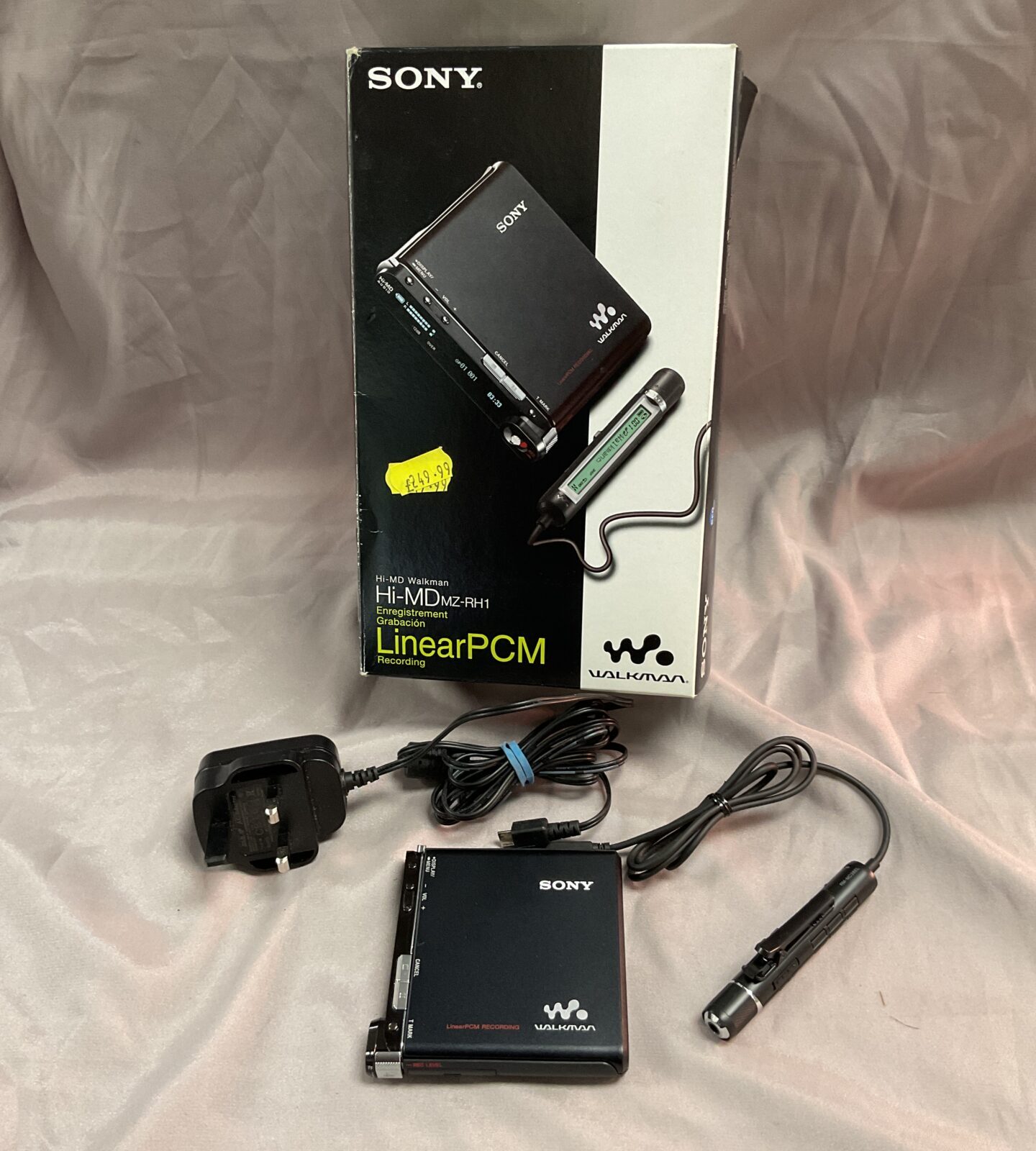 Sony Walkman Hi-Md Mz-RH1 Mini Disc Player
