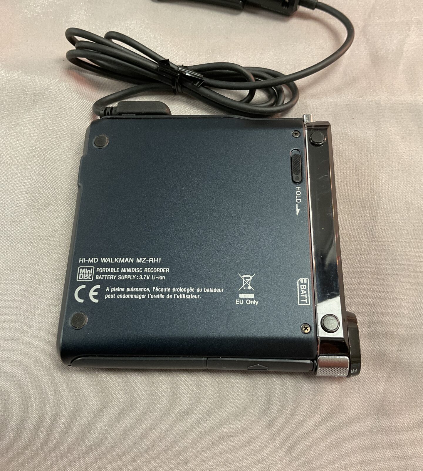 Sony Walkman Hi-Md Mz-RH1 Mini Disc Player - Image 3
