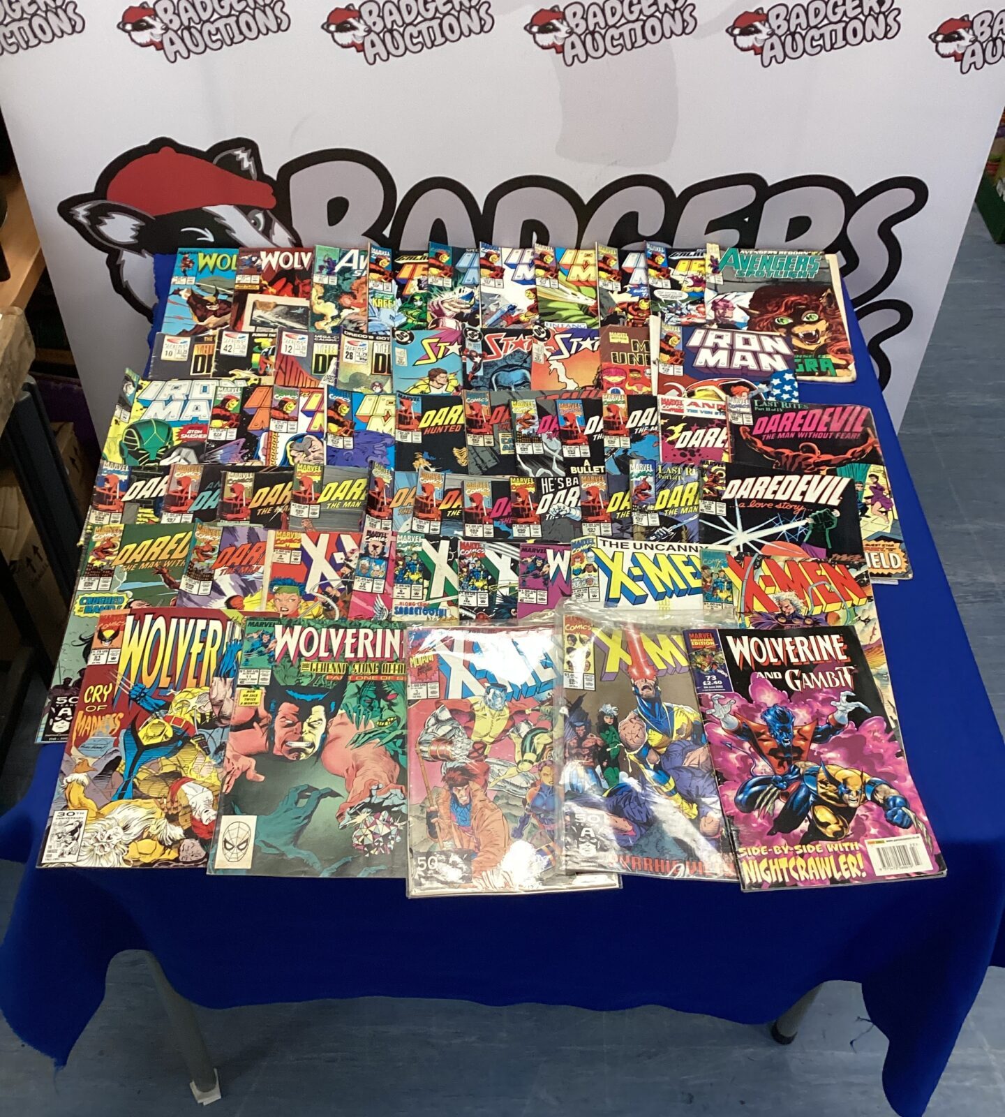 Large bundle of retro Marvel & 2000AD comics inc iron man, wolverine, X-Men & judge dredd comics