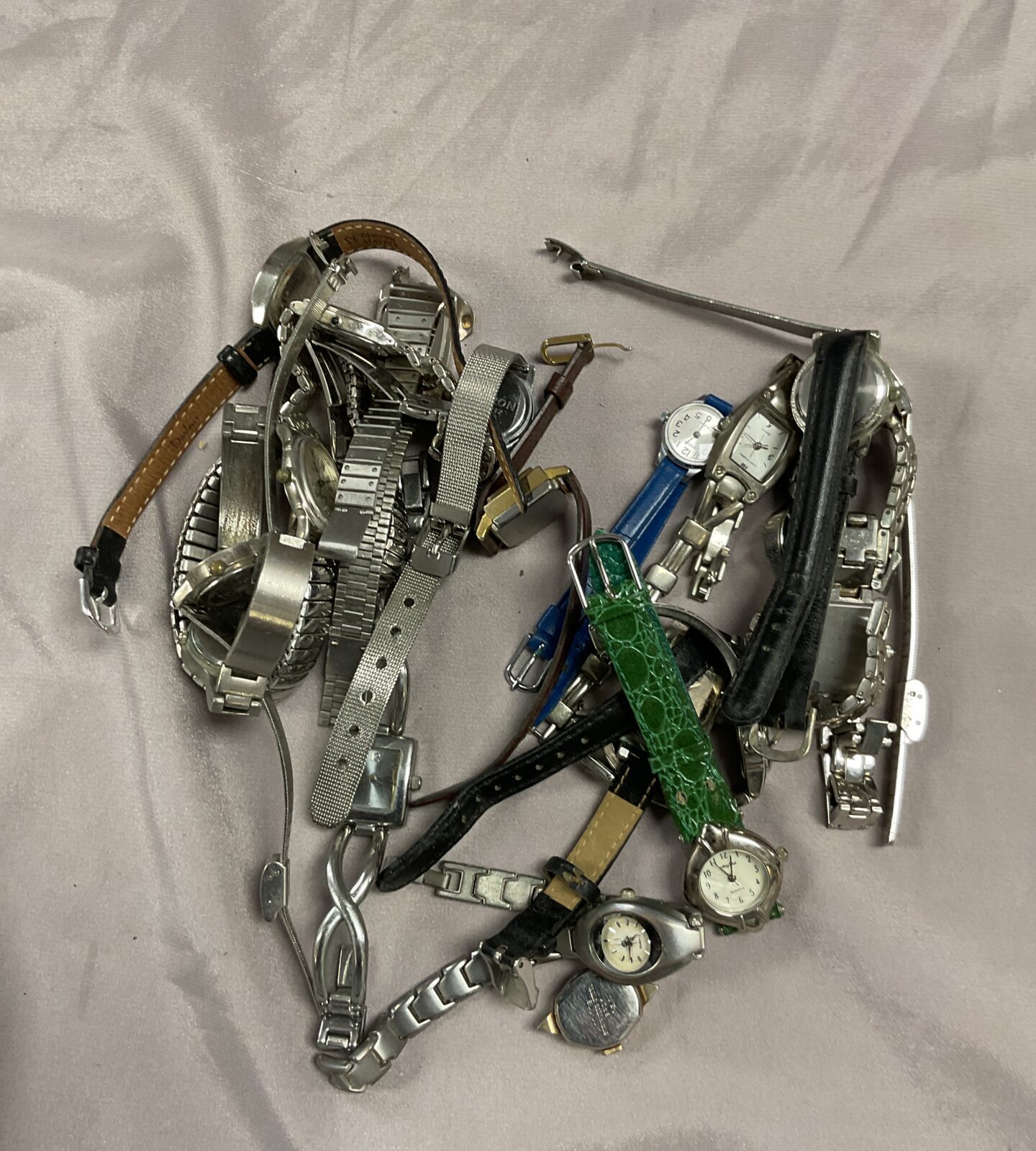 Tray of assorted ladies wristwatches