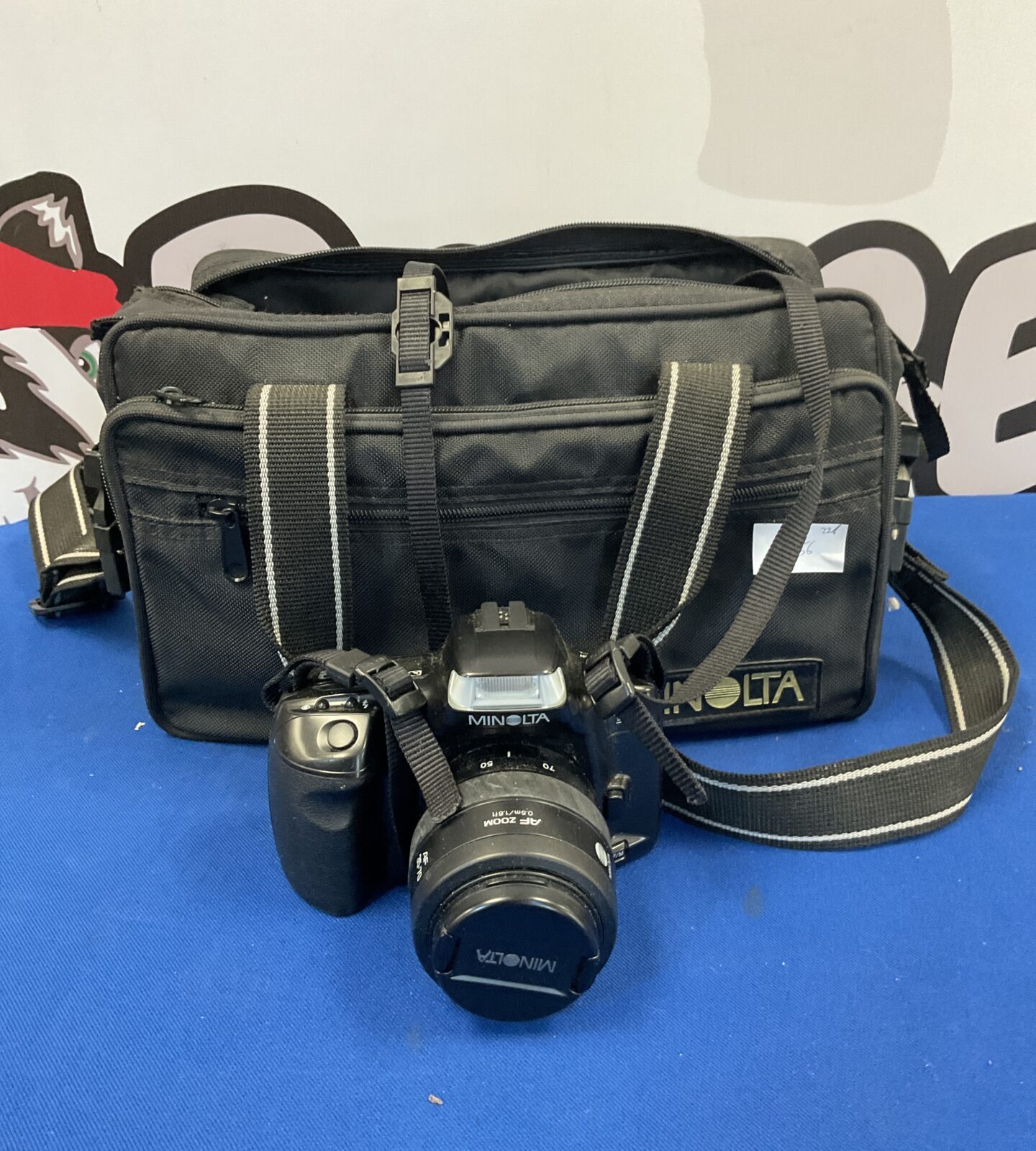 Minolta dynax 300si camera & bag