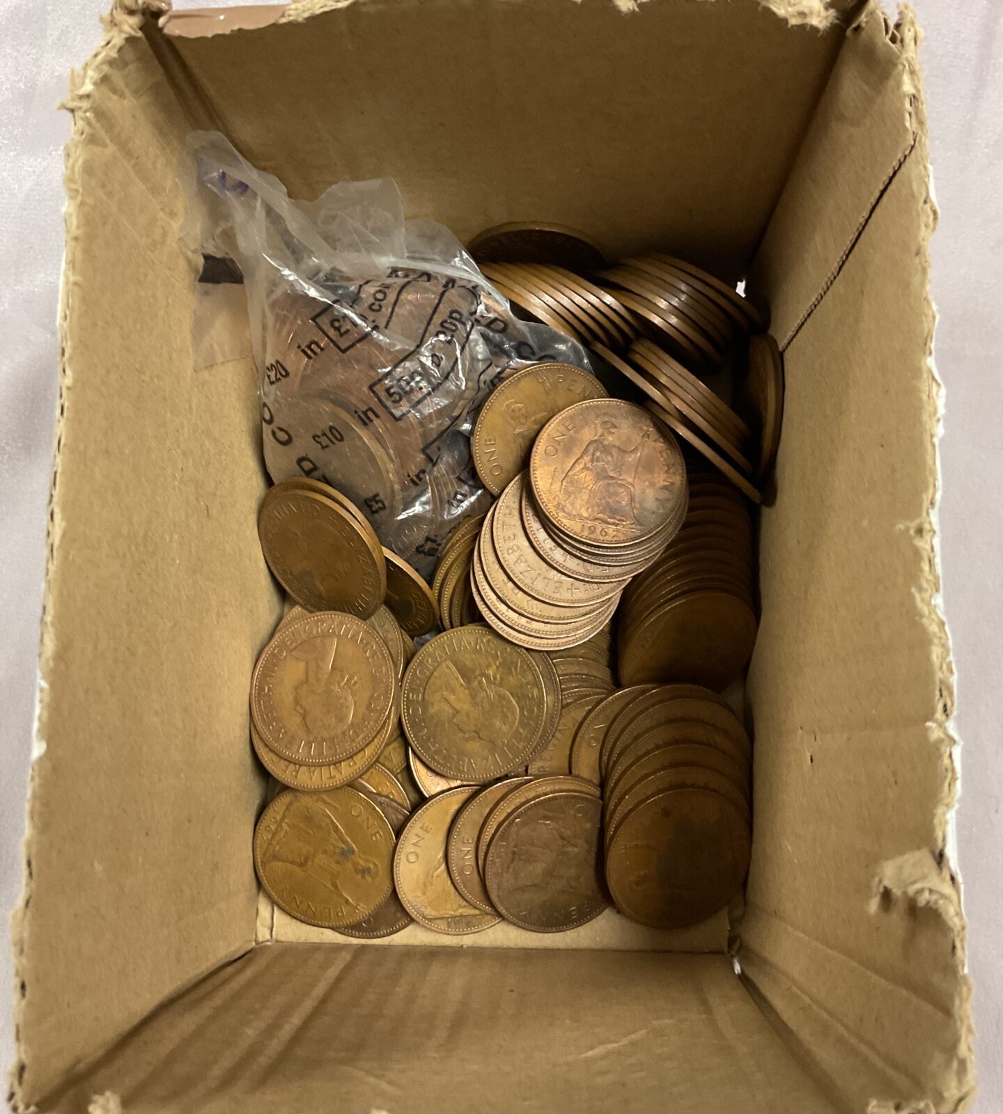Box of 150 approx Old pennies 1.47k