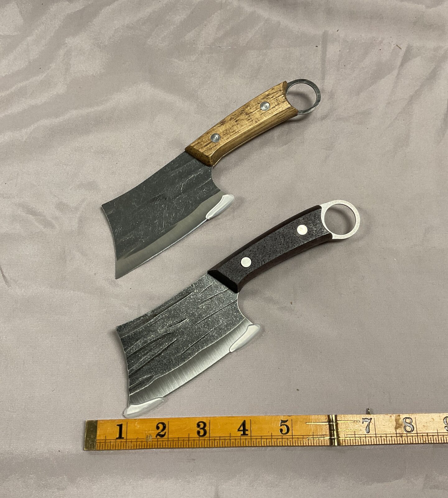 Two spice chopping knives