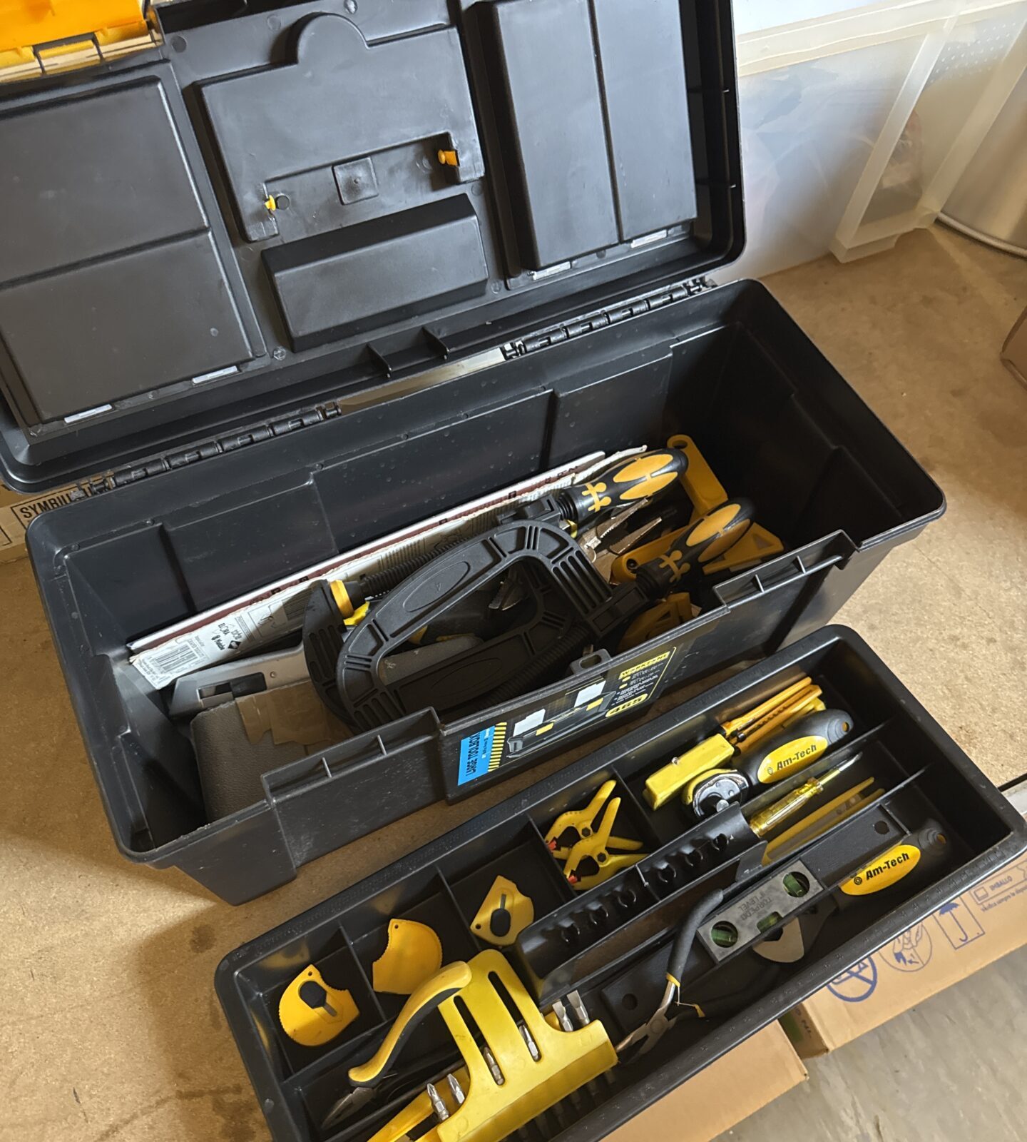 Workzone 20” plastic toolbox with contents