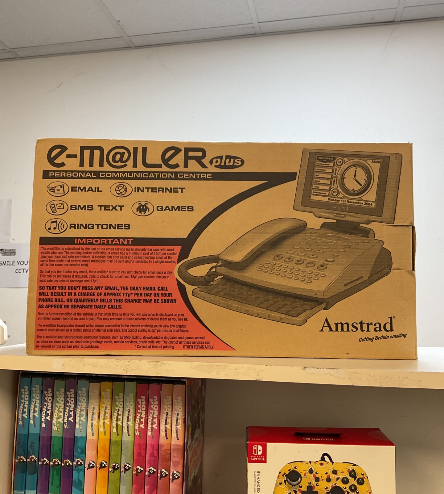 Retro amstrad e-mailer plus personal communication centre