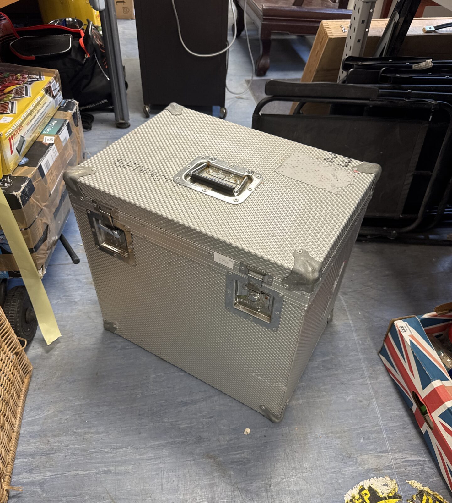 Cripple creek co London flight case 20” width
