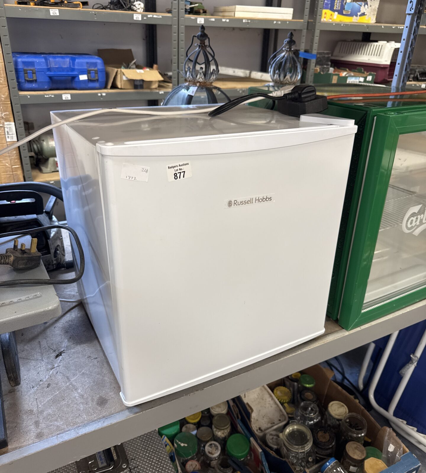 Russell Hobbs rhttfz1-az tabletop freezer - plugged in, seems to be getting cold