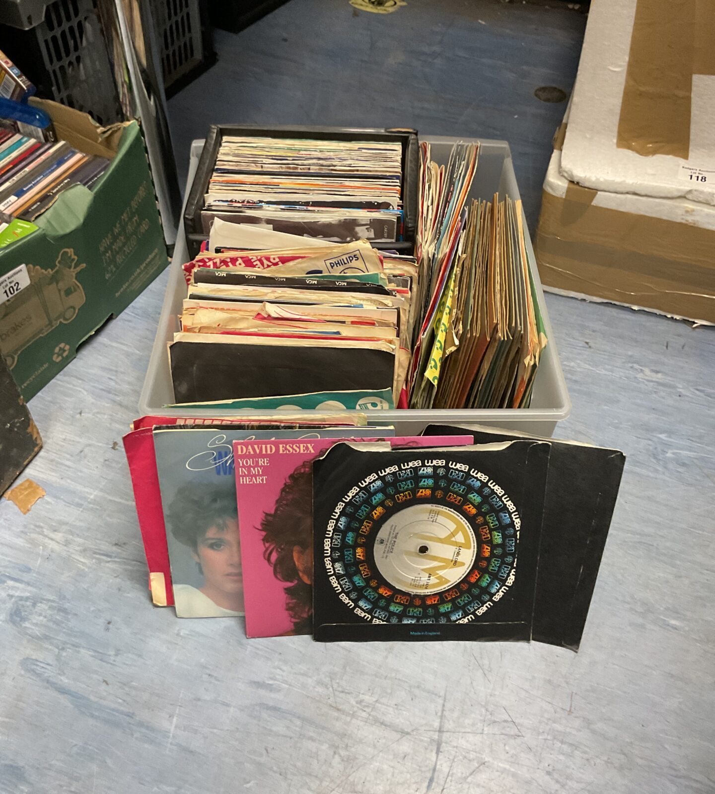 Quantity of mixed 7inch single vinyl records inc david essex