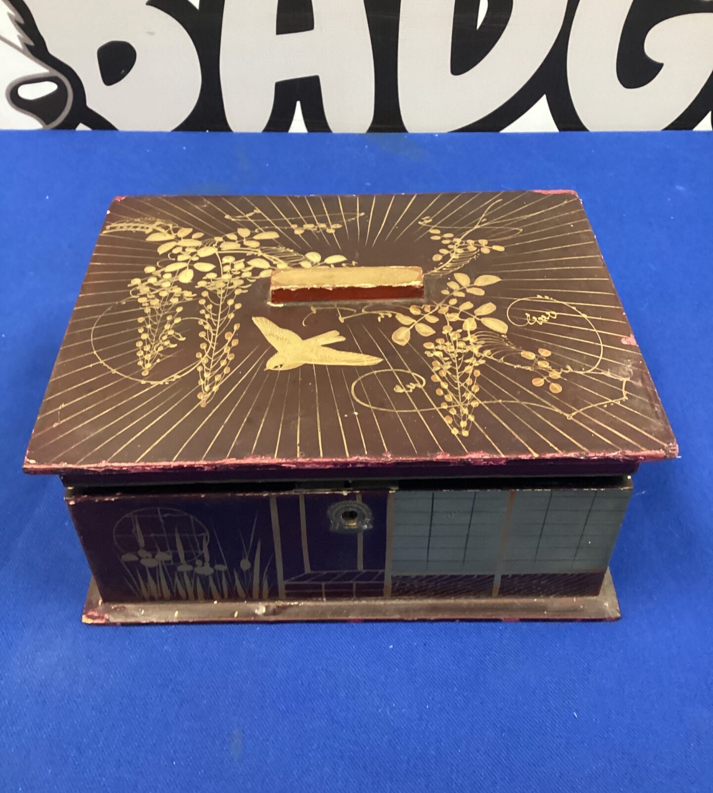 Vintage papier-mâché Japanese jewelry box