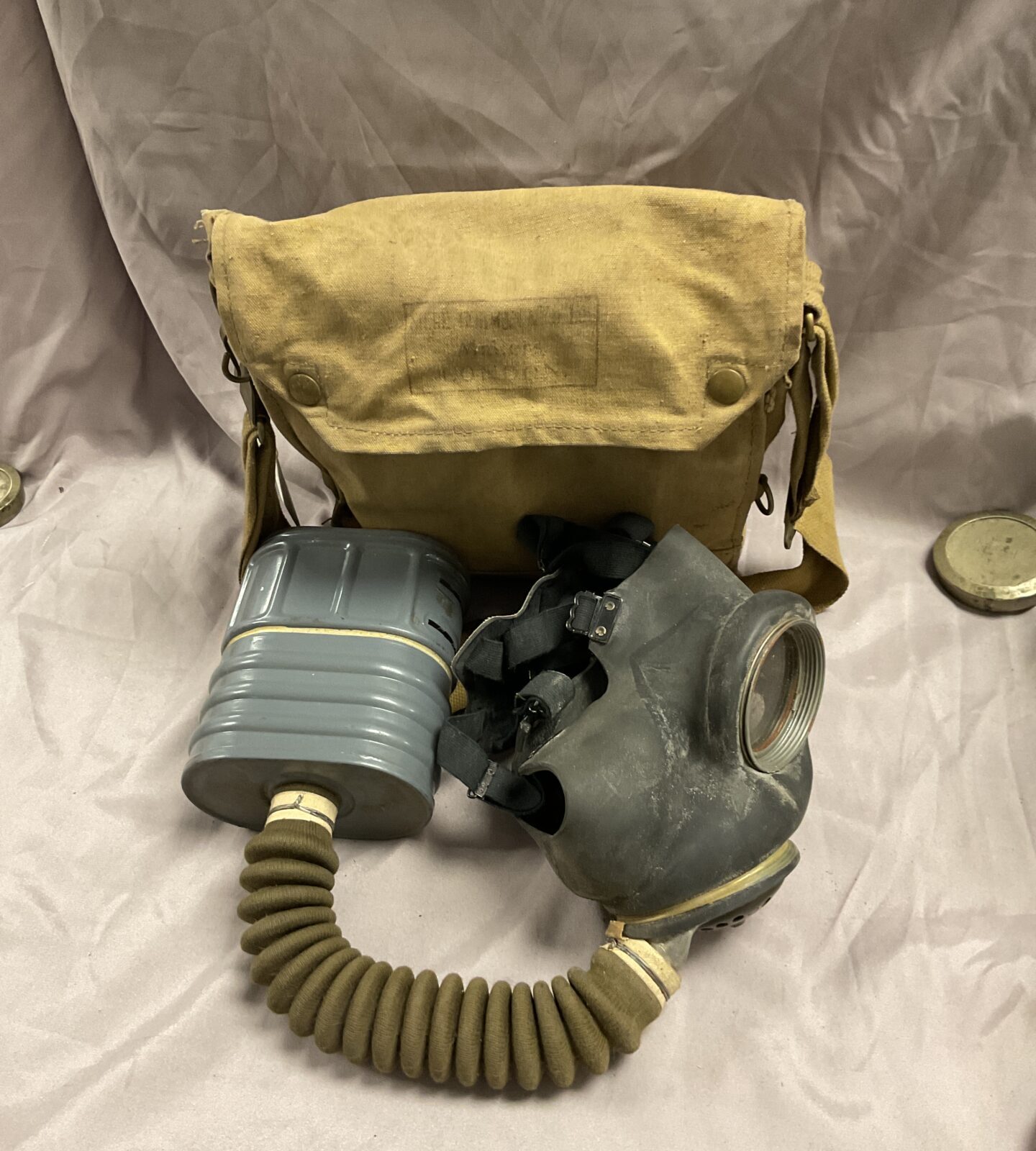 Ww2  1941 1942 Private purchase Officers Gas mask Bag marked Siebe gorman