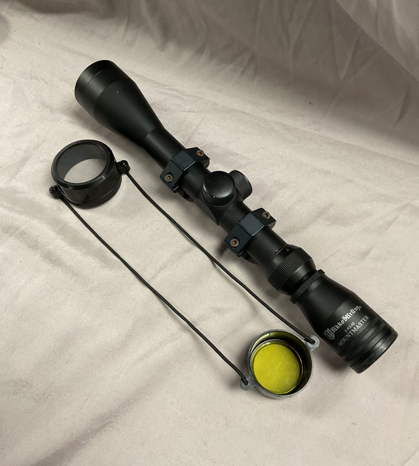 Nikko stirling 3-9 x 40 mountmaster telescopice sight