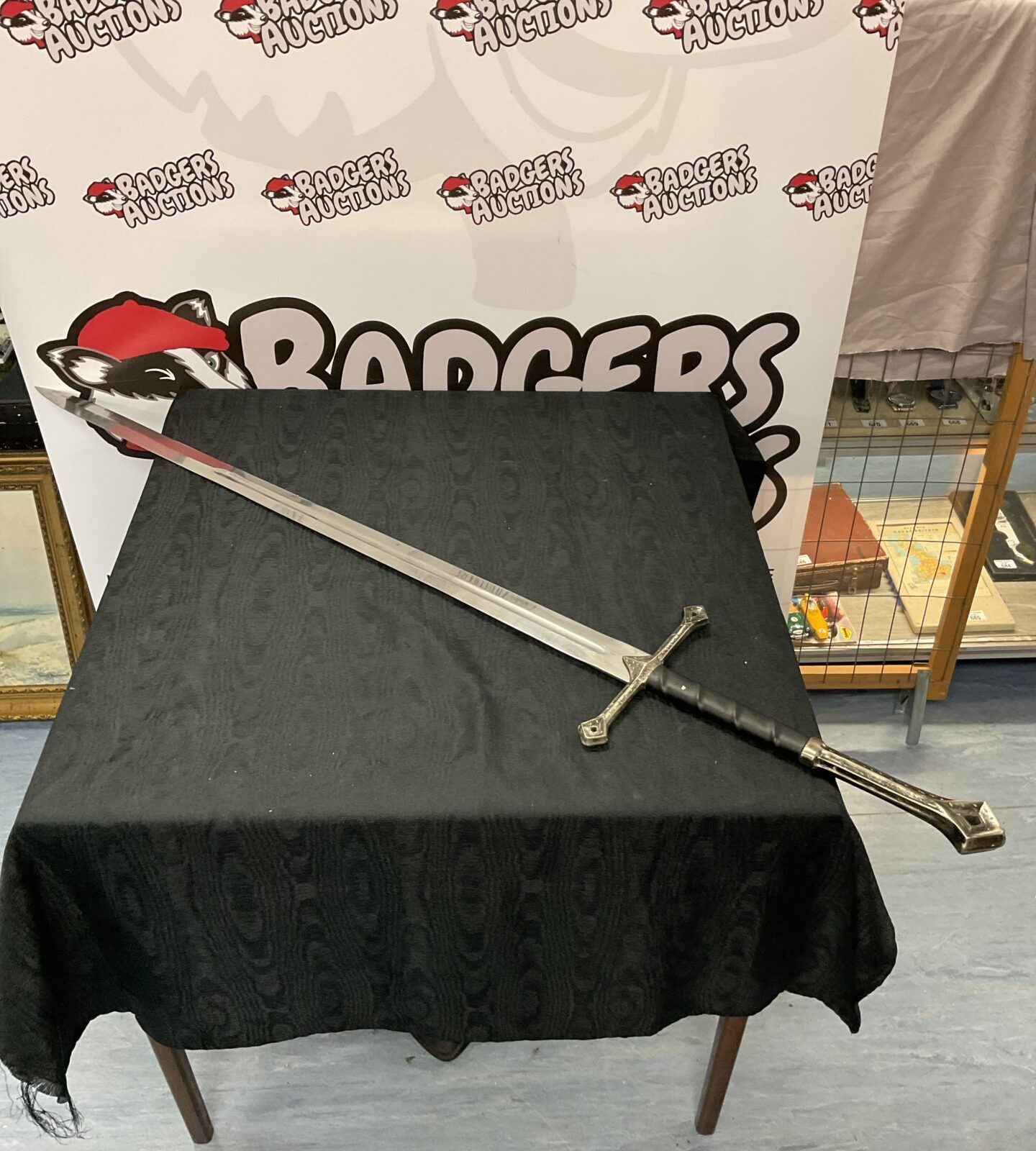 Large fantasy broardsword