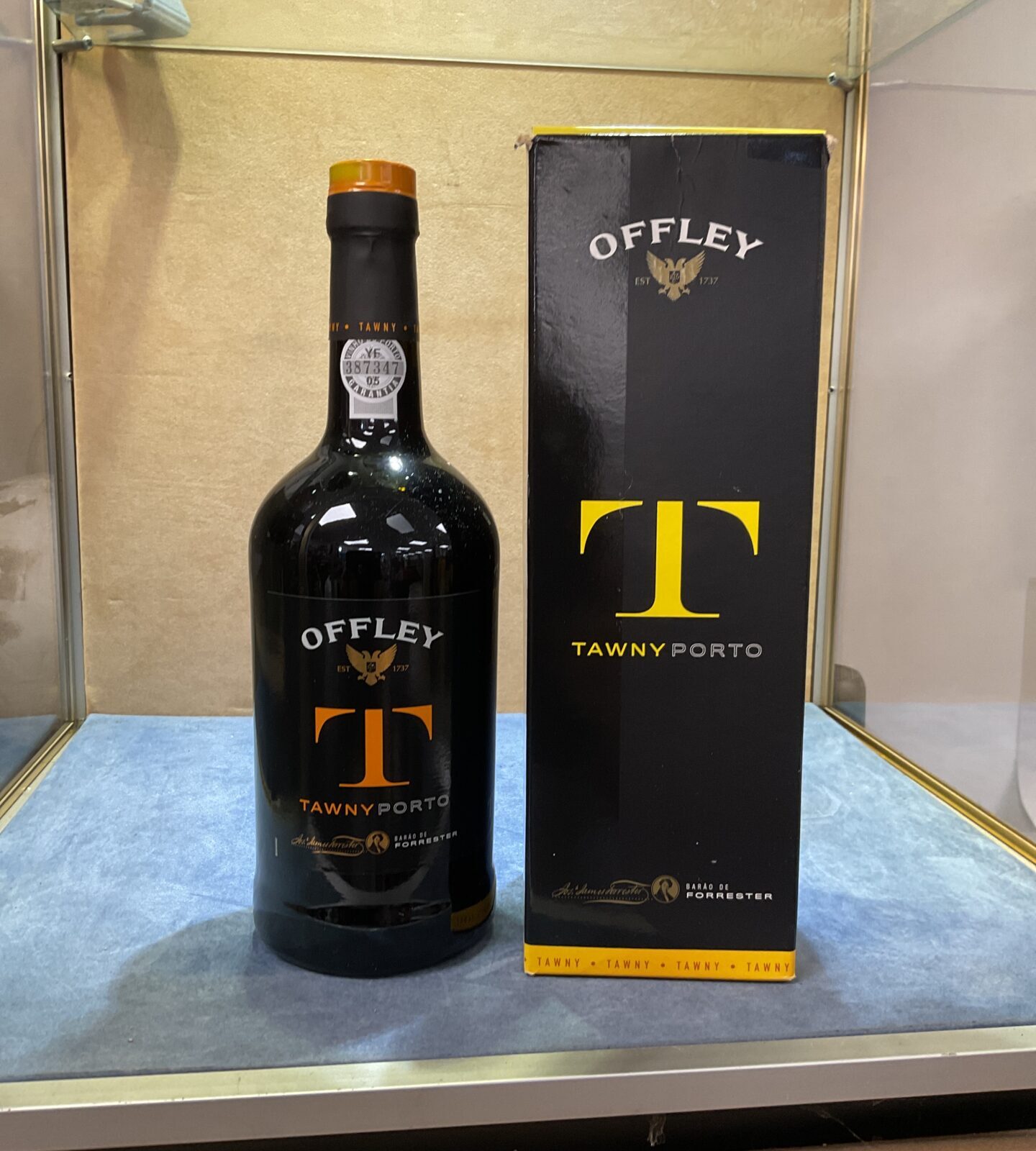 750ml bottle of offley tawny port