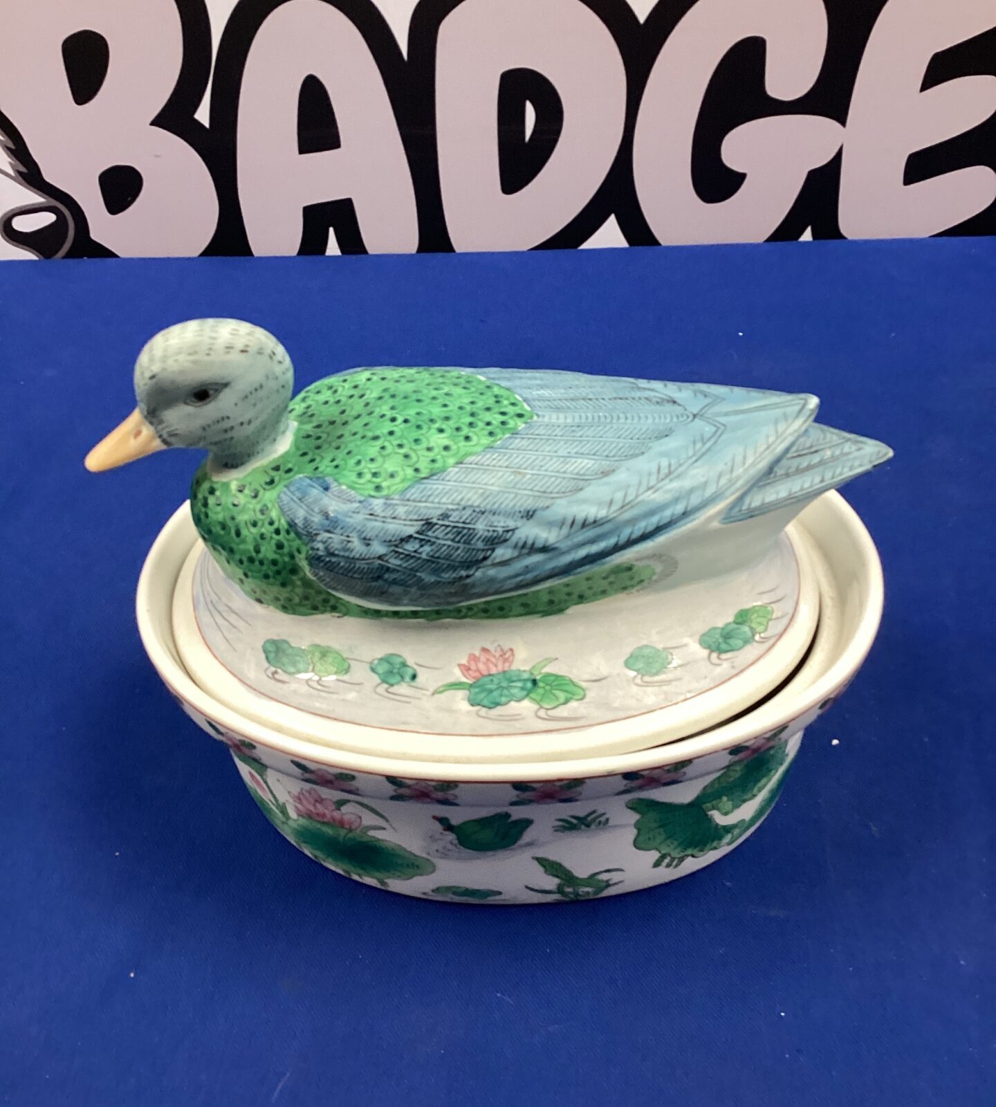 Duck decorated casserole dish