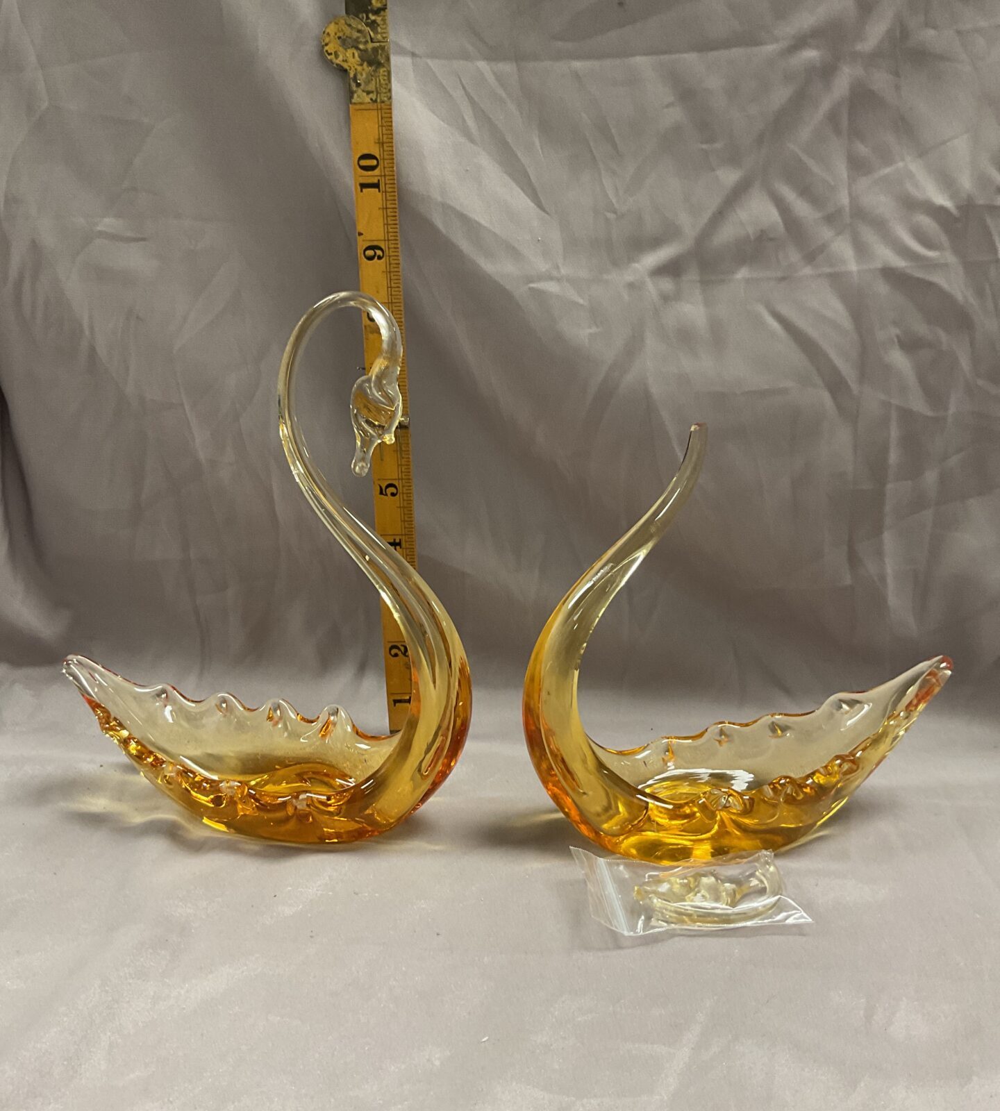 One whitefriars glass Swan plus Broken one with bits