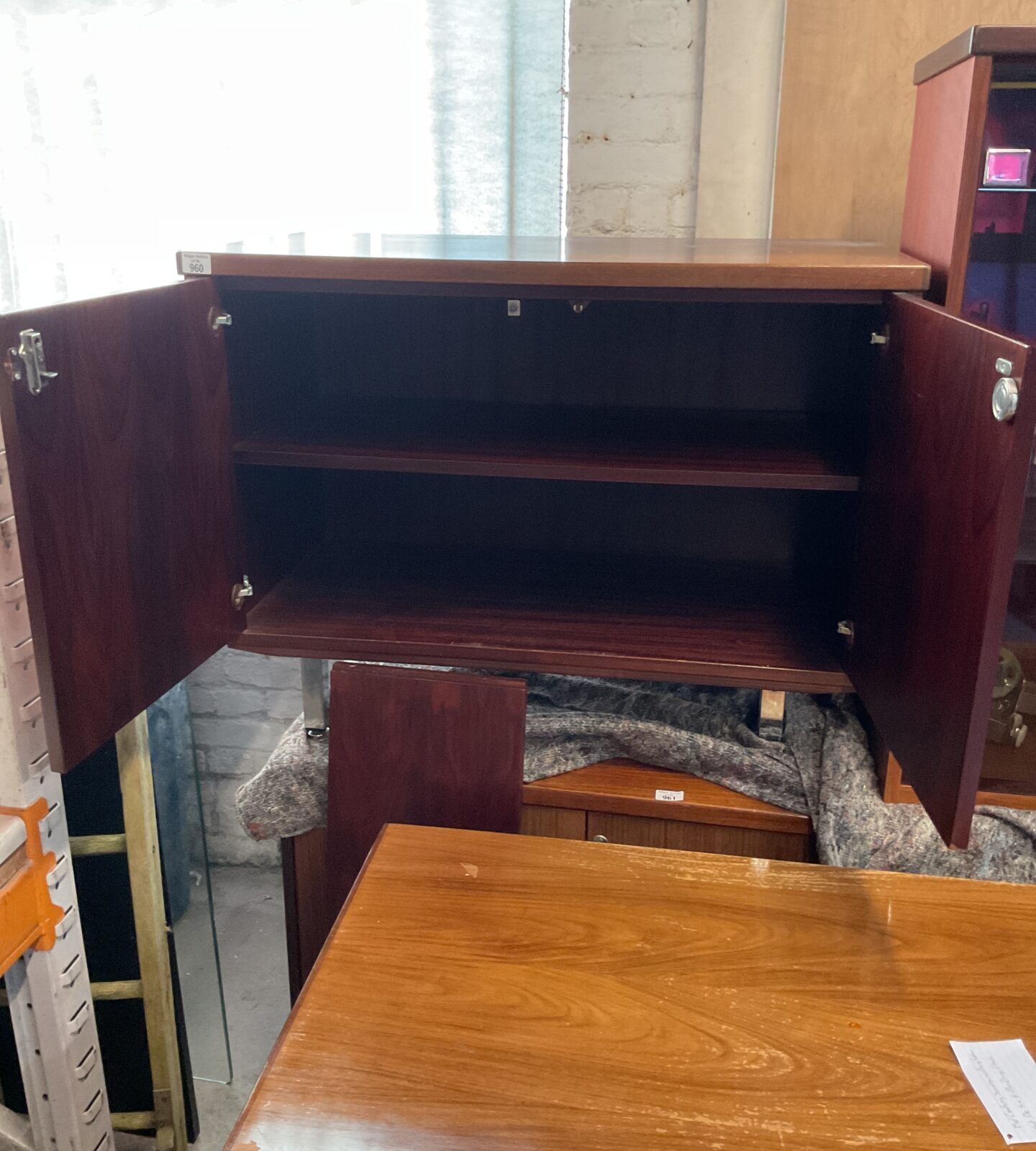 Two vintage storage cabients with keys - Image 2