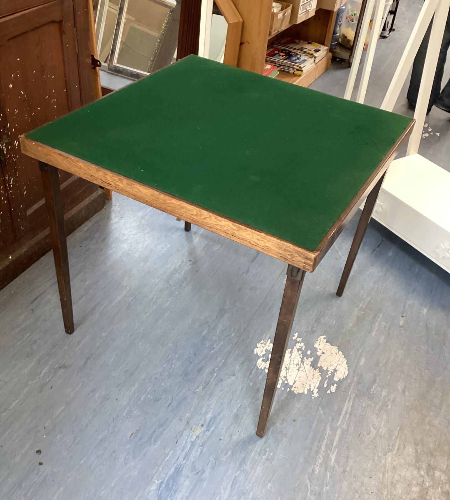 Folding Felt covered card table